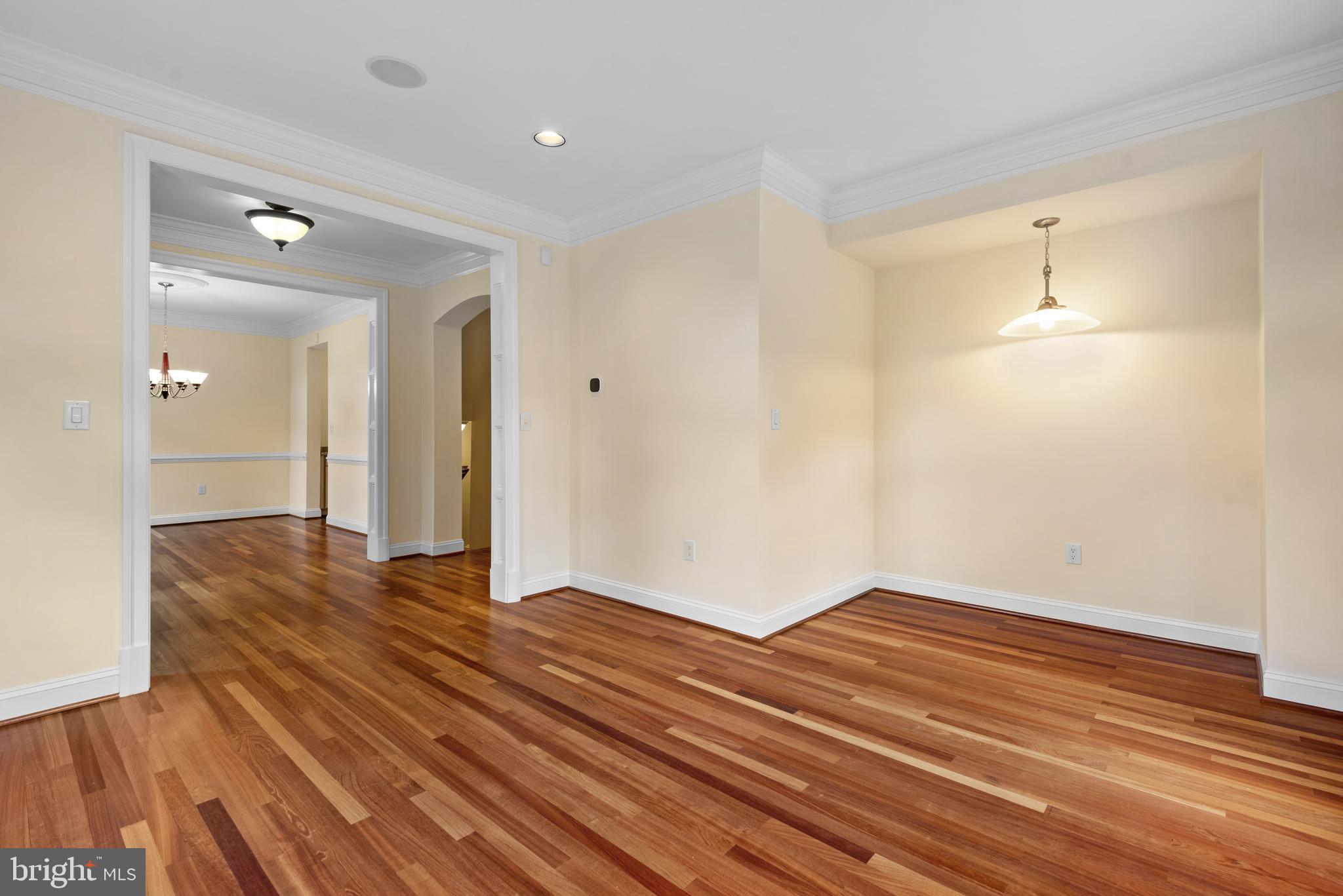 PAGE HILL - Residential