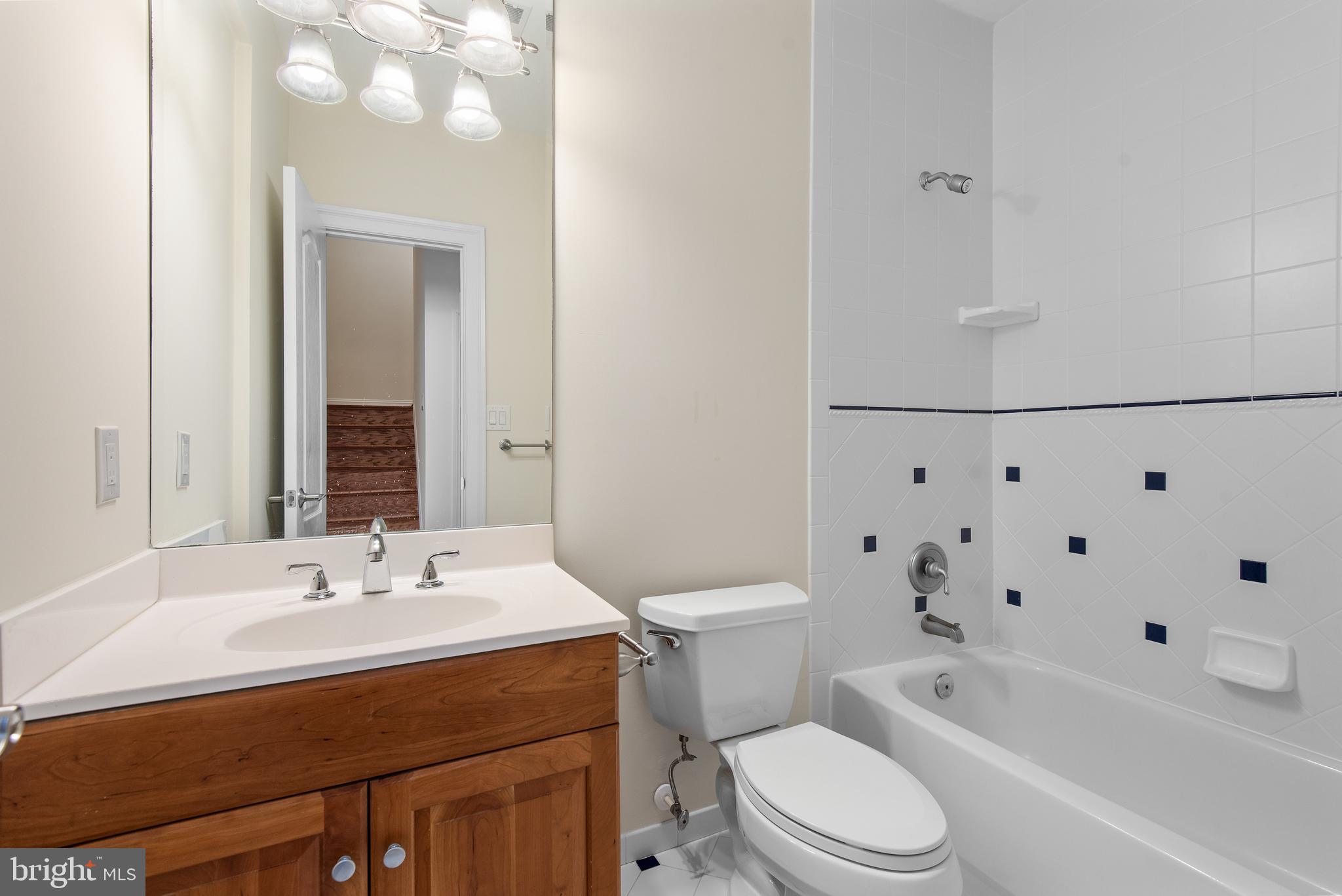 PAGE HILL - Residential