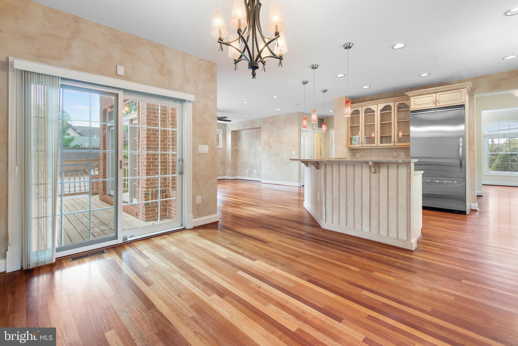 PAGE HILL - Residential