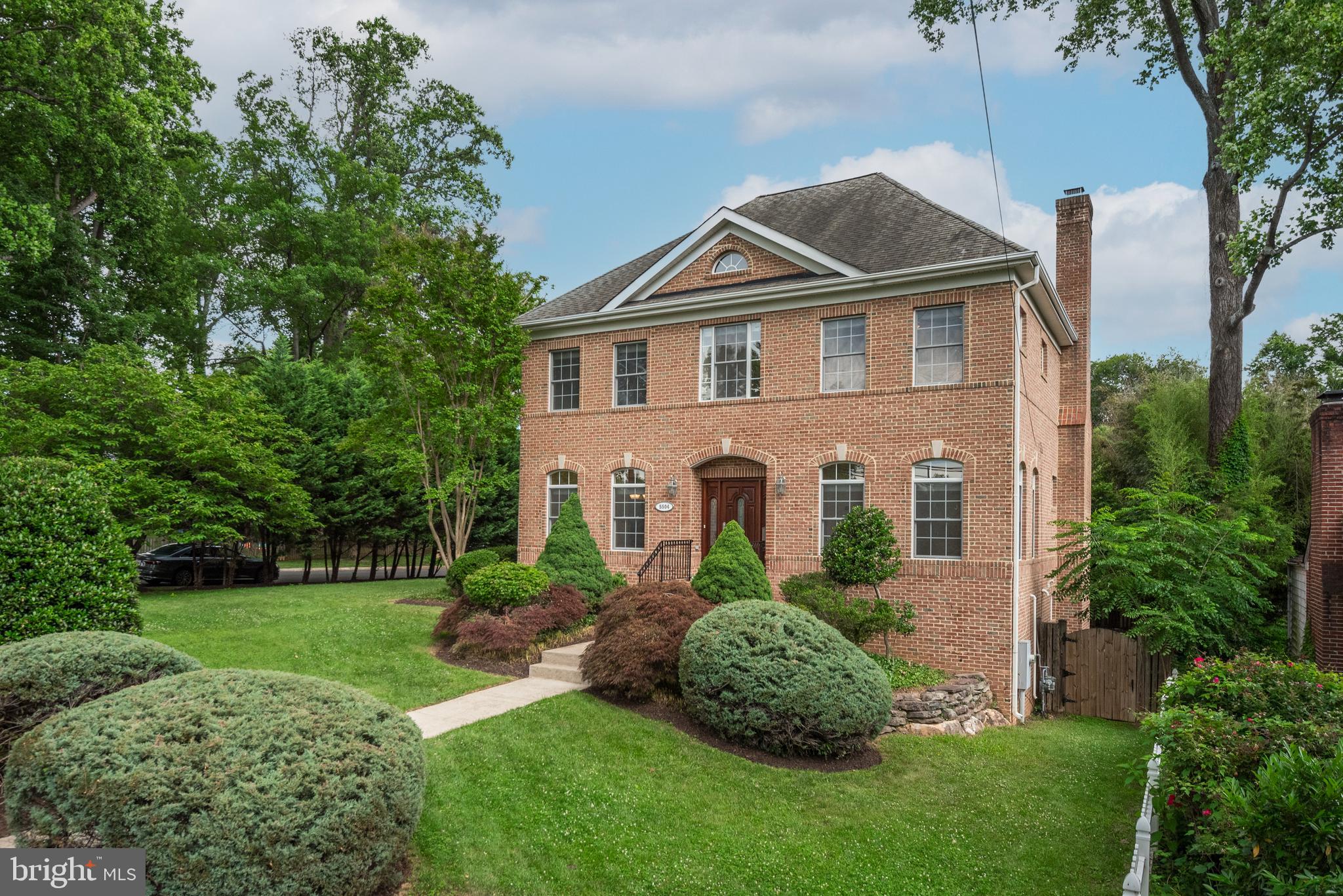 PAGE HILL - Residential