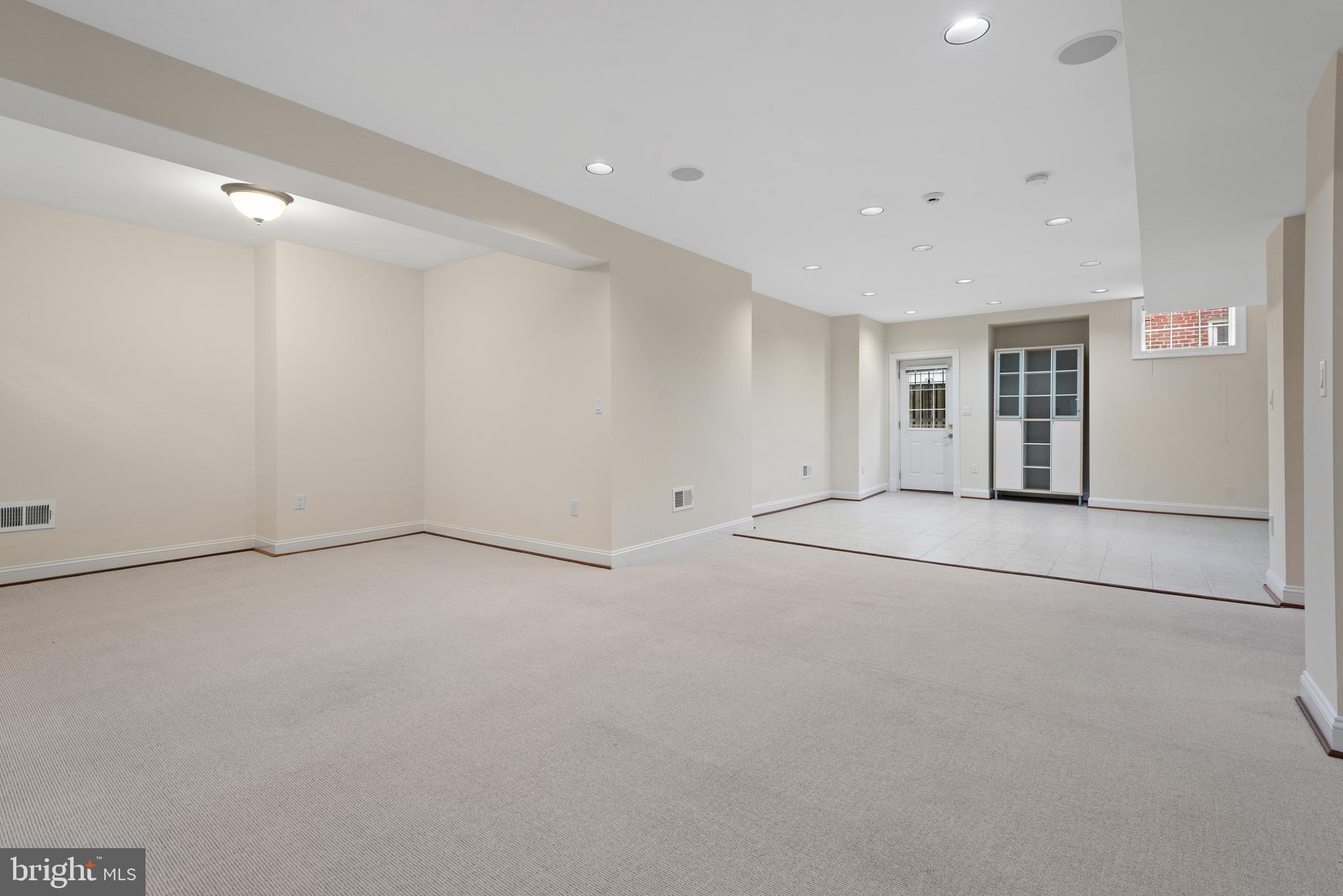 PAGE HILL - Residential