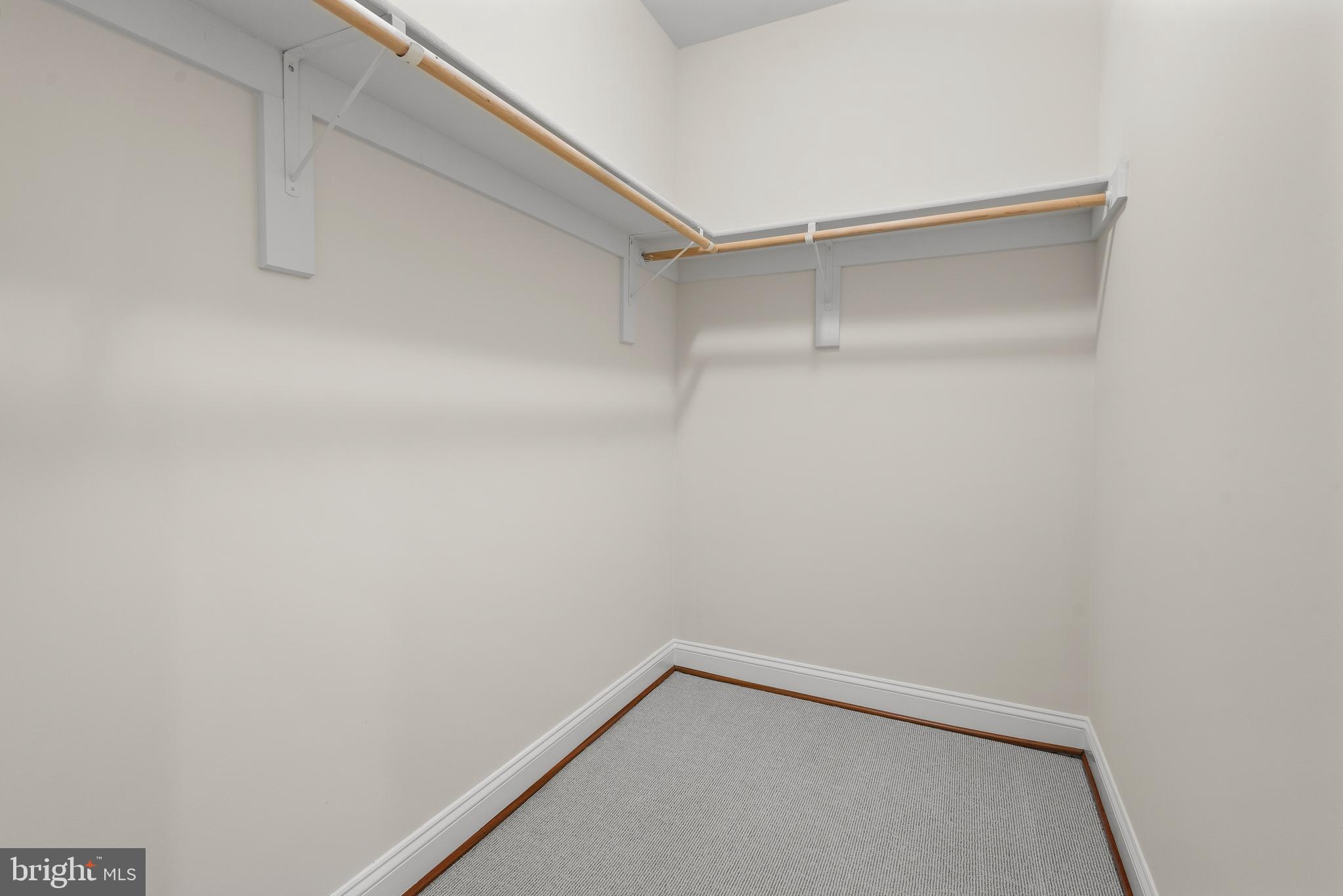 PAGE HILL - Residential