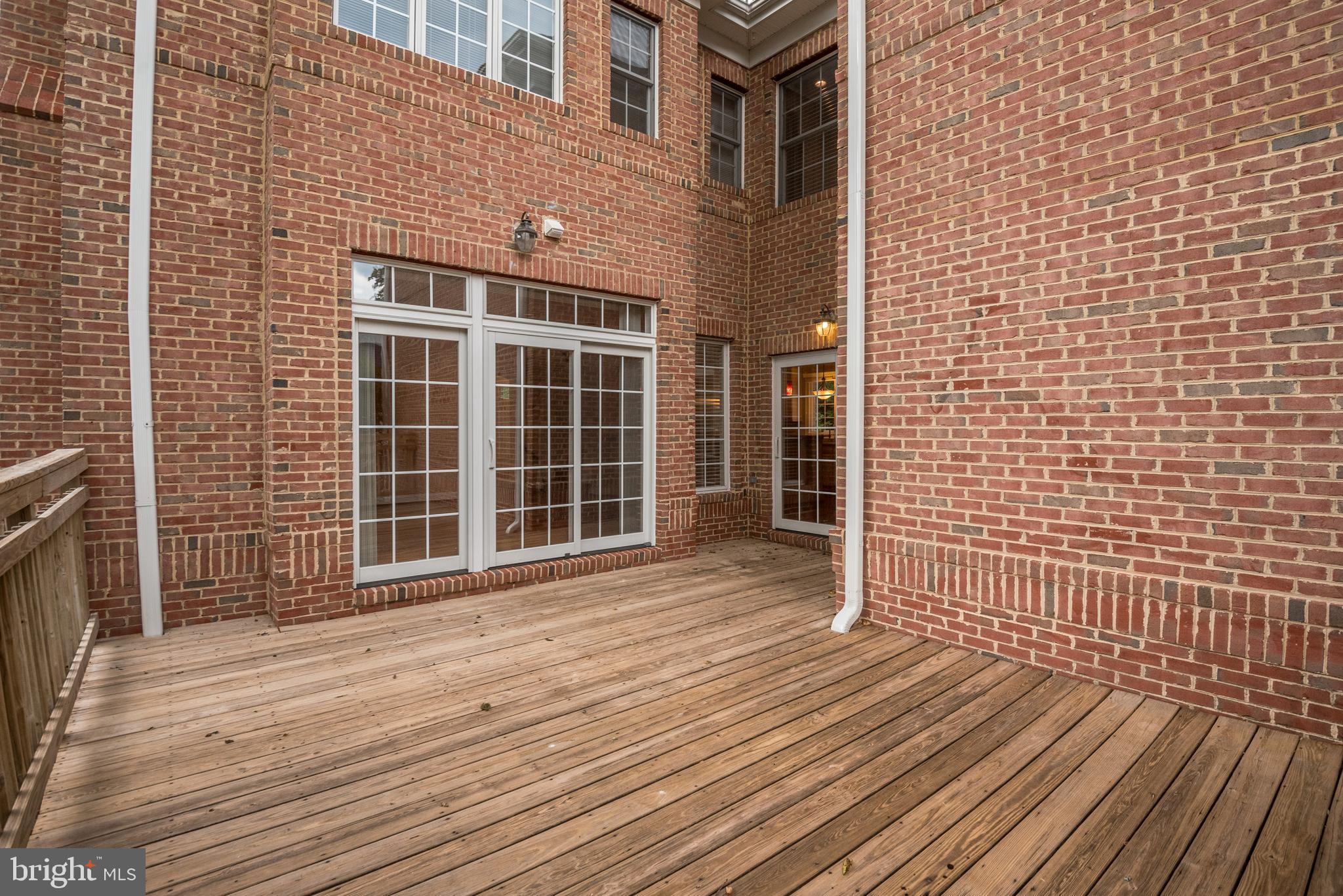 PAGE HILL - Residential