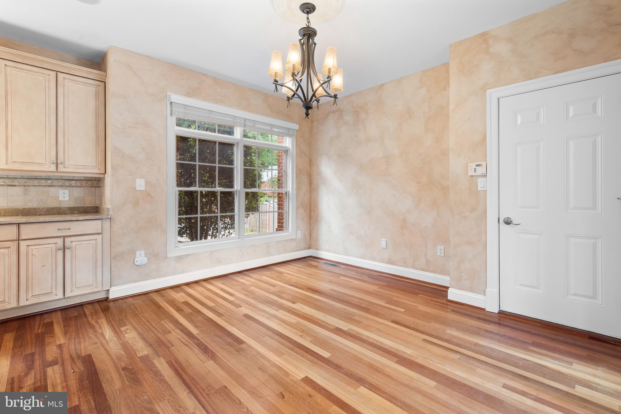 PAGE HILL - Residential