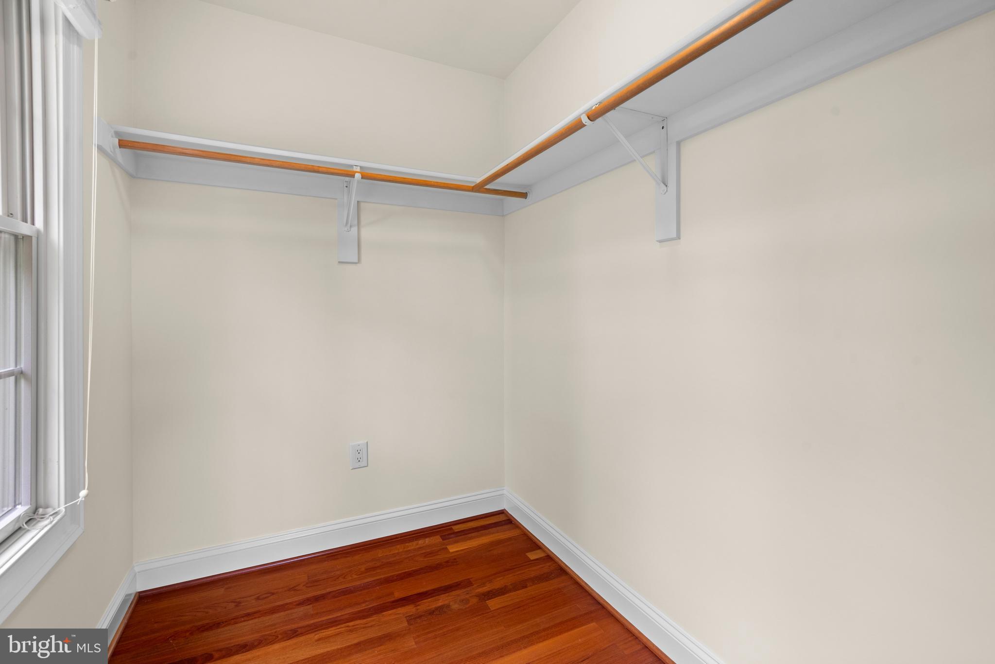 PAGE HILL - Residential