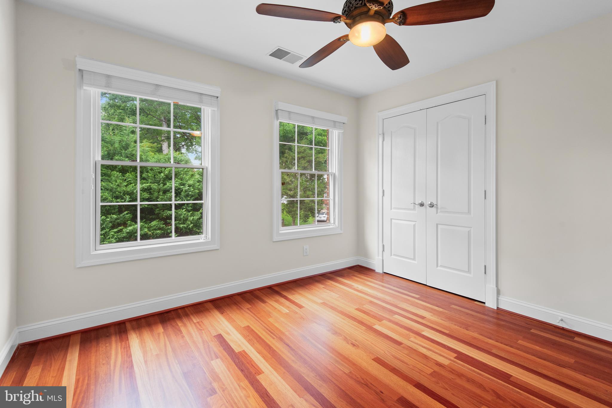 PAGE HILL - Residential