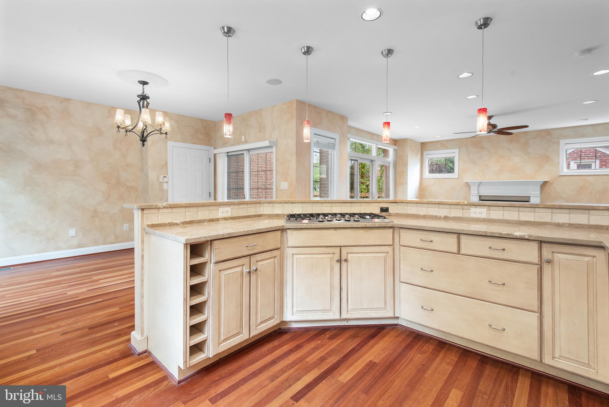 PAGE HILL - Residential