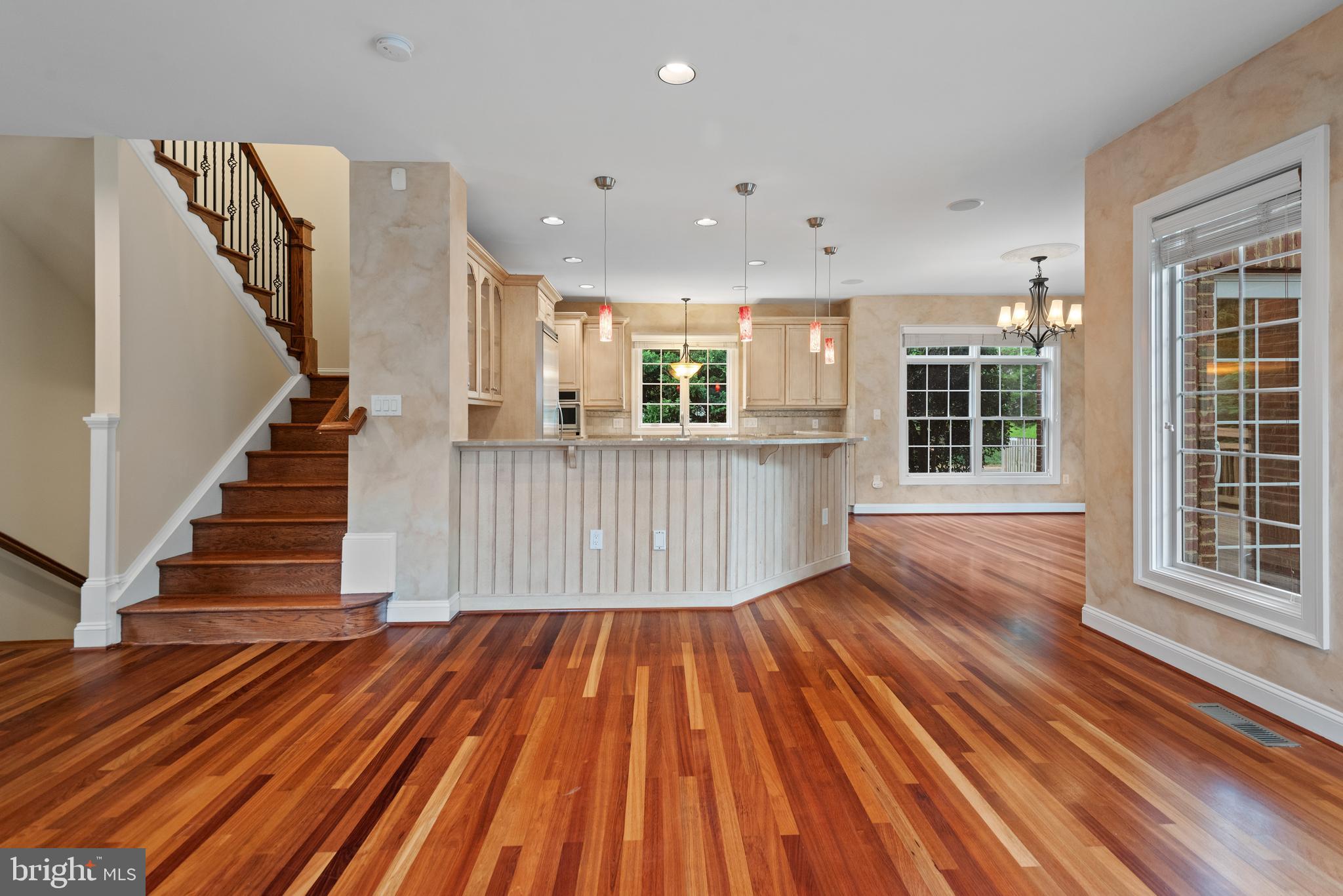 PAGE HILL - Residential