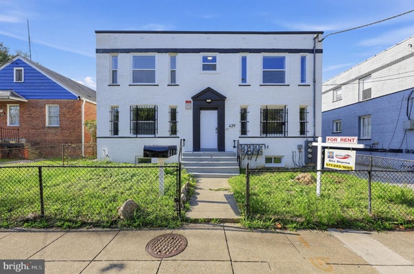 439 LEBAUM ST SE APT 4, WASHINGTON, DC 20032 - Image 611e3872deed6e512a00a79d92fccc5a/4256354838