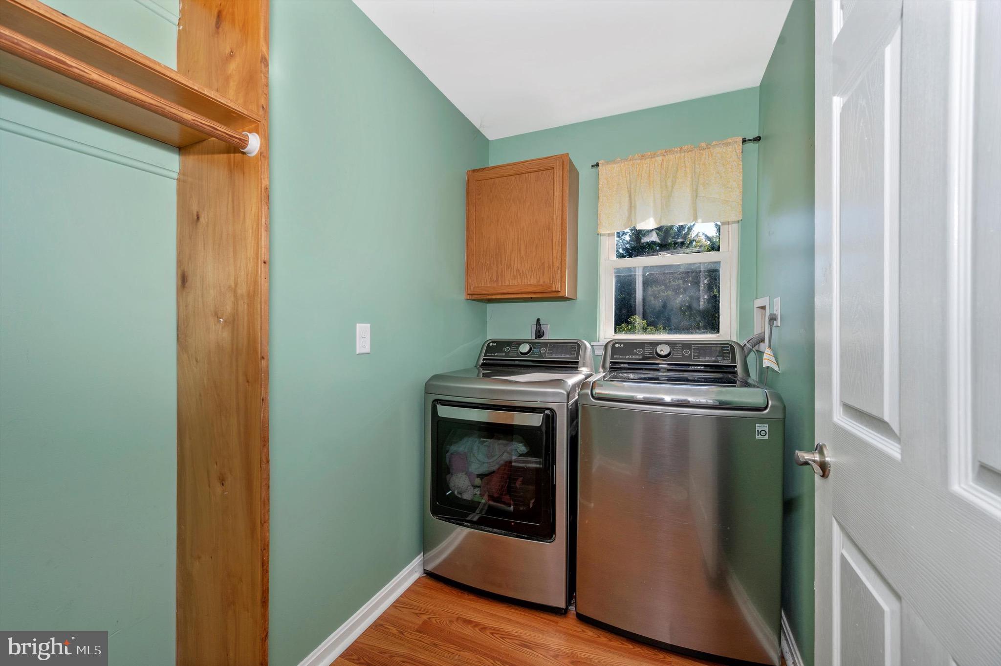 WHISPERING HILLS - Residential