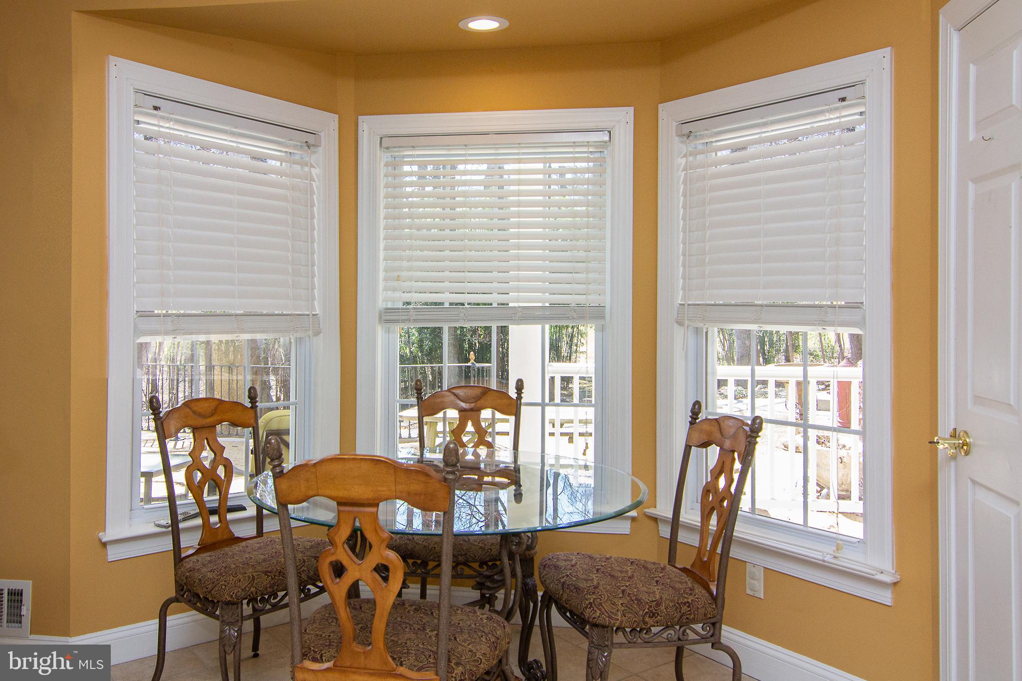 RIVER DOWNS - Residential