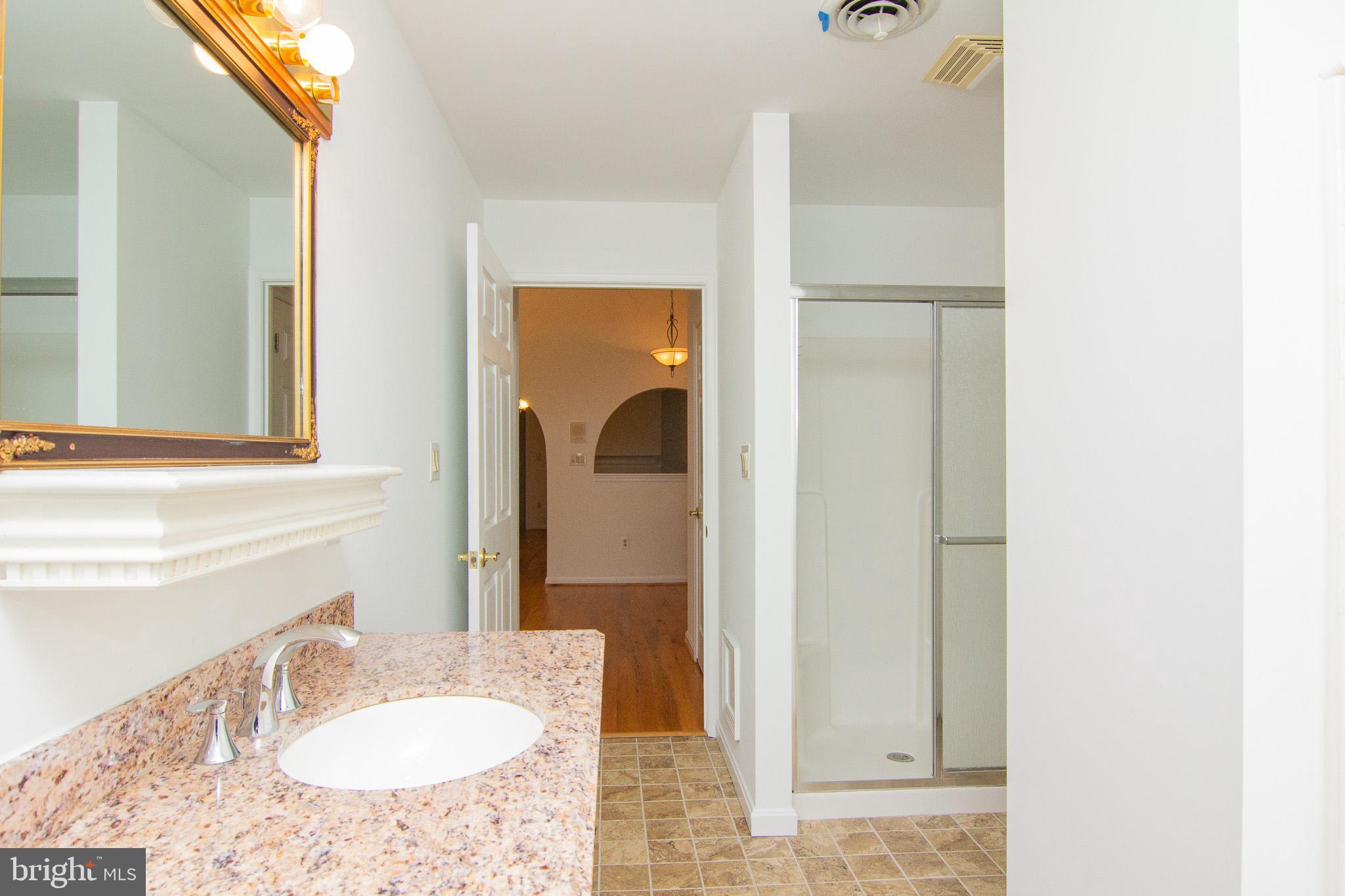 RIVER DOWNS - Residential