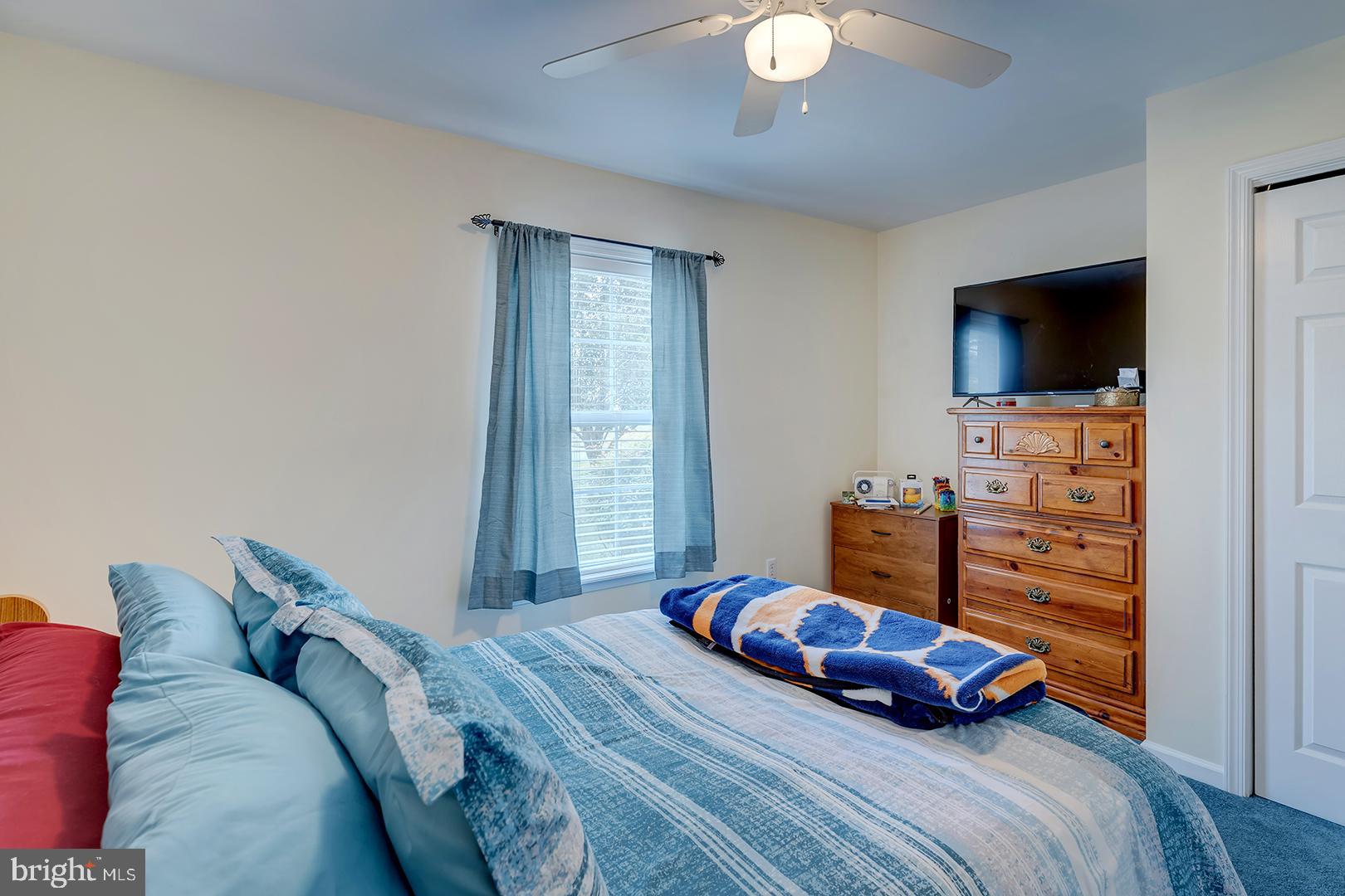 STONE GATE - Residential