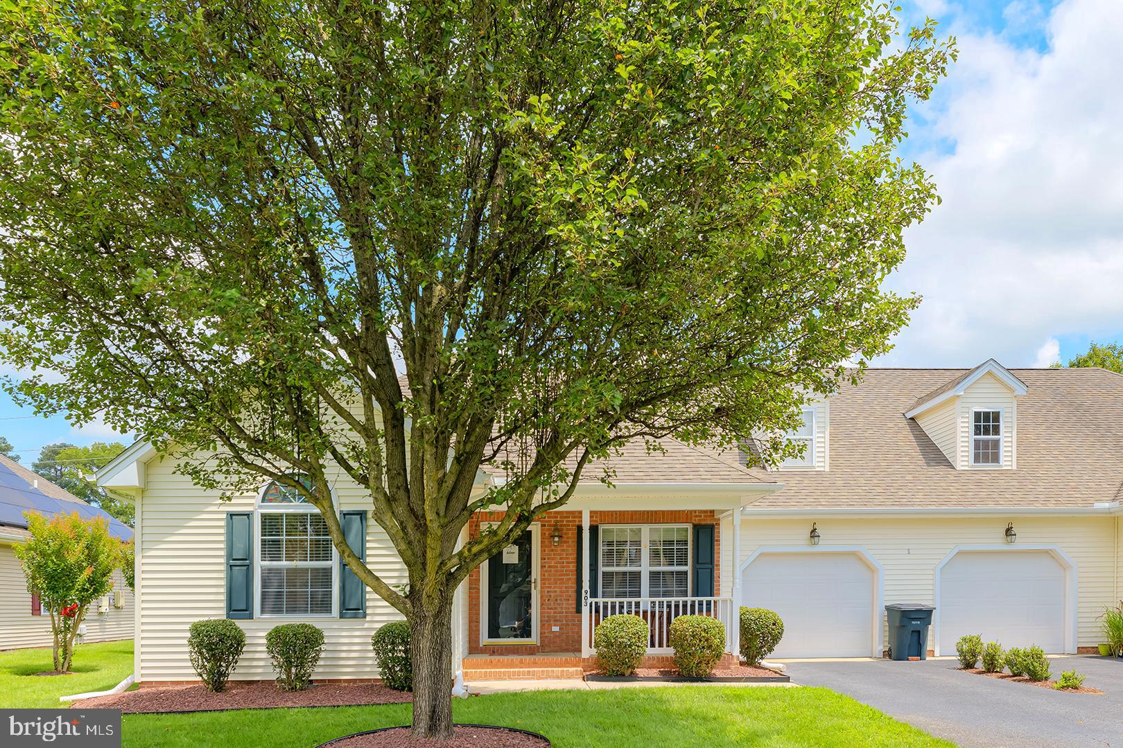 STONE GATE - Residential