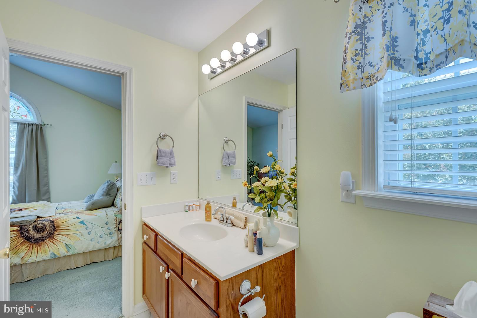 STONE GATE - Residential