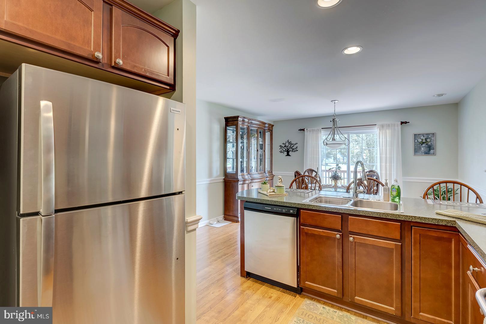 STONE GATE - Residential