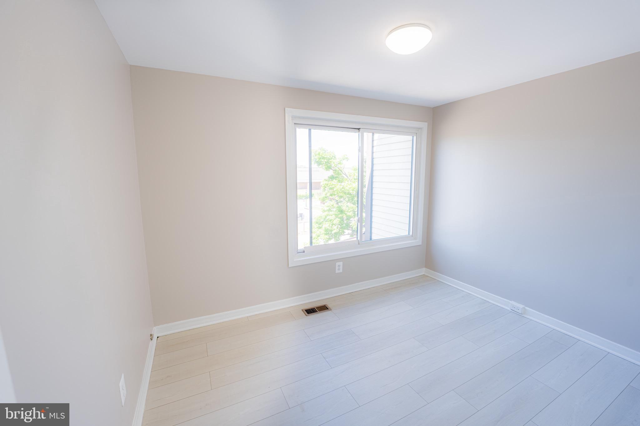 WALKERS RIDGE - Residential