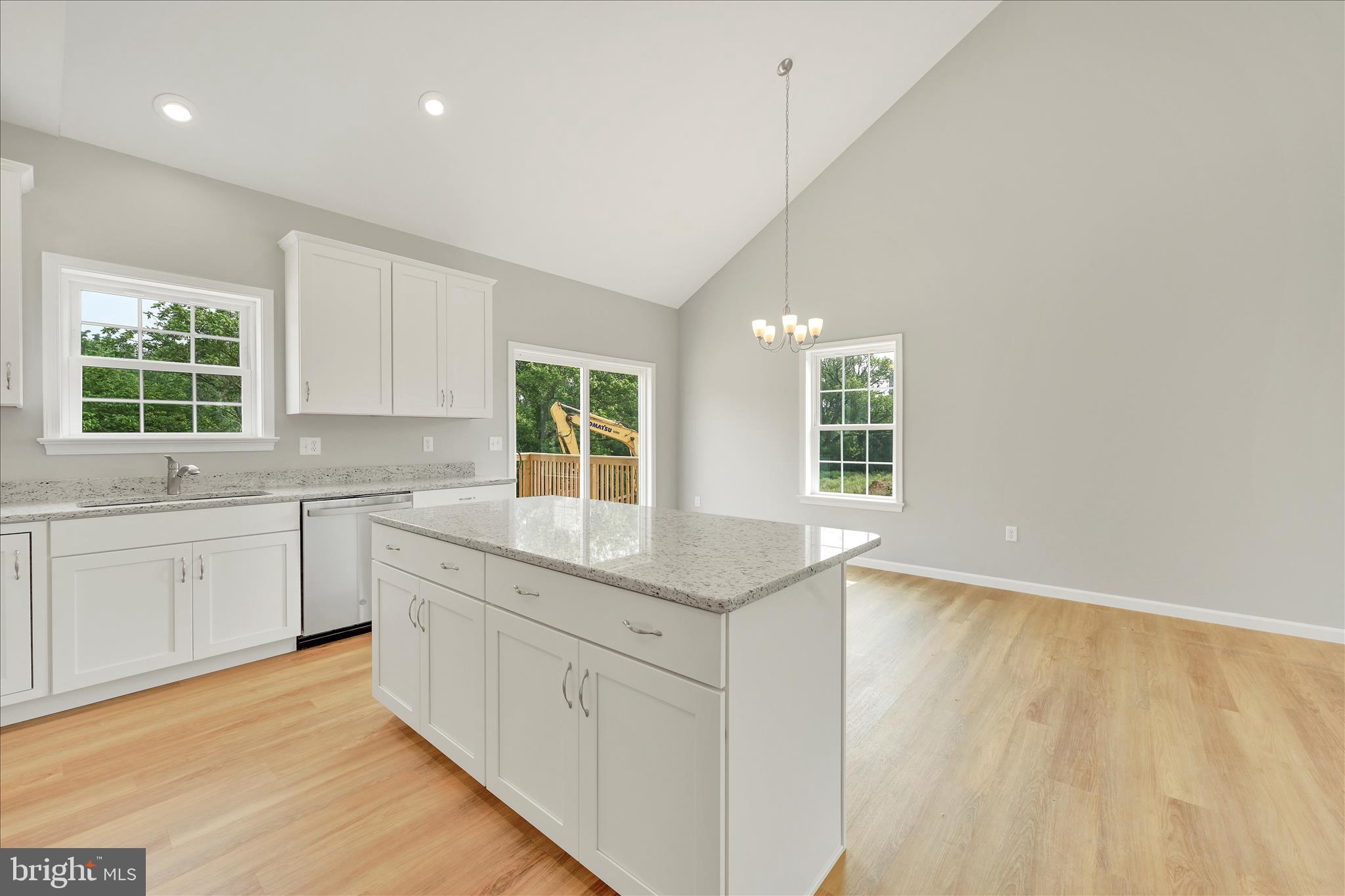 SOUTHERN VILLAGE - Residential