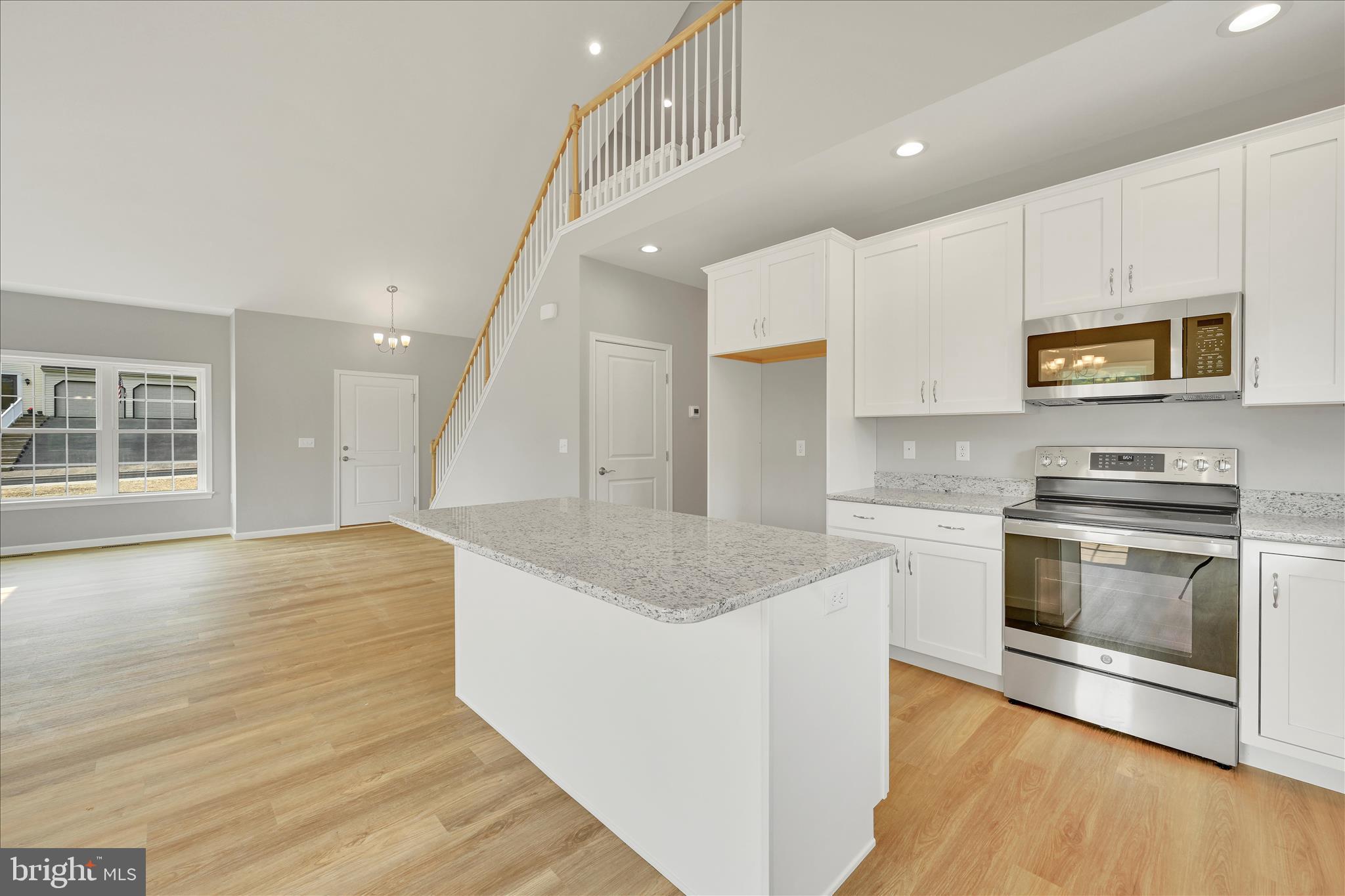 SOUTHERN VILLAGE - Residential