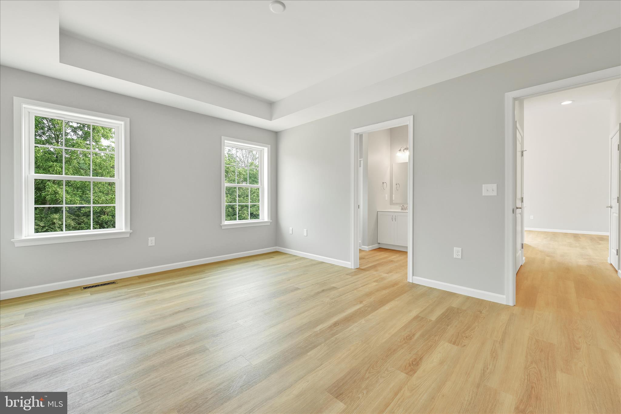 SOUTHERN VILLAGE - Residential