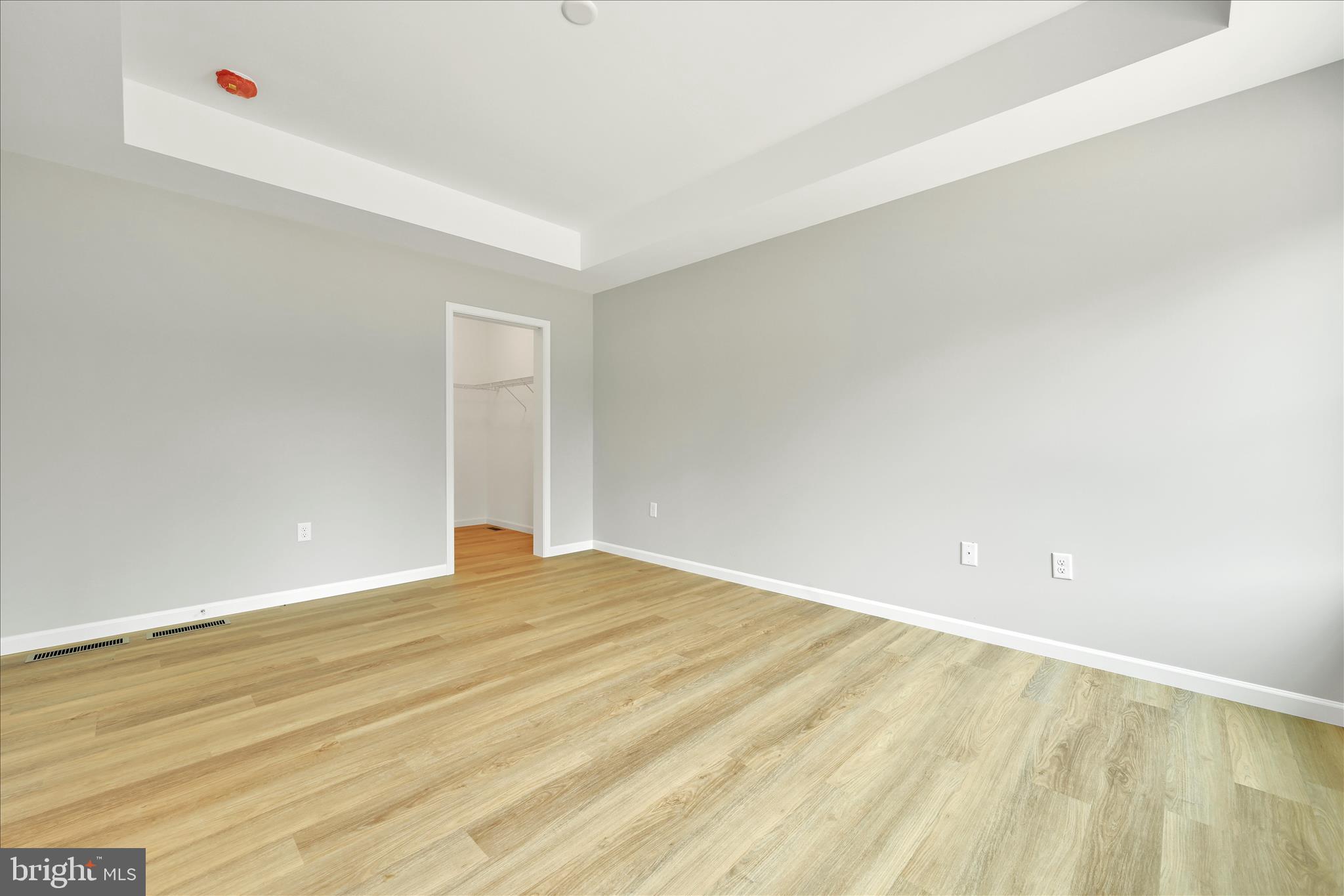 SOUTHERN VILLAGE - Residential