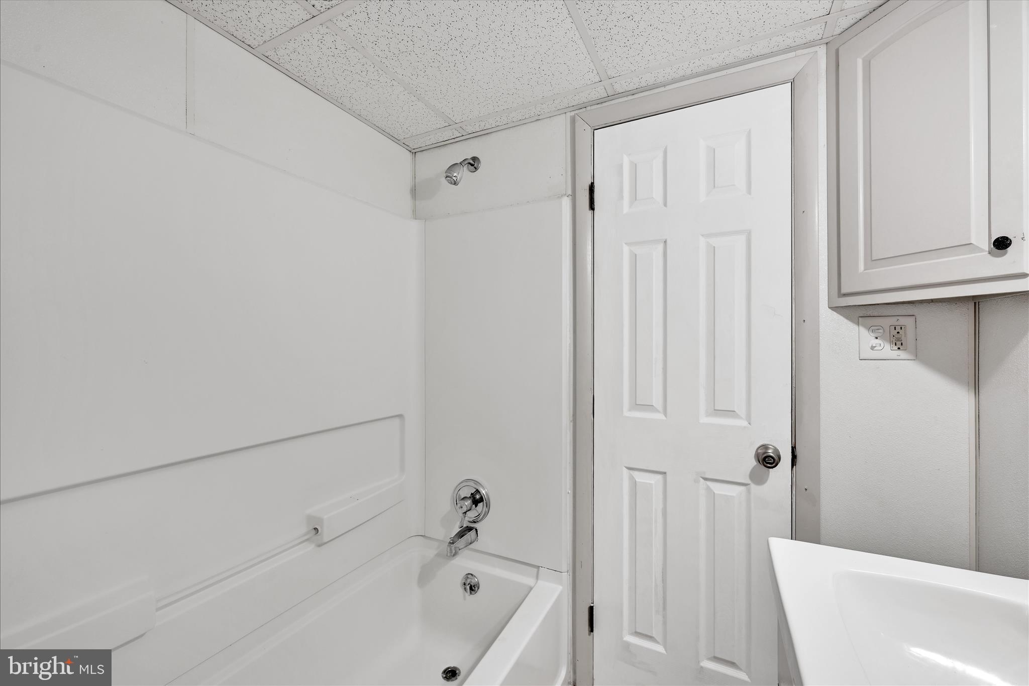 CABBAGE HILL - Residential