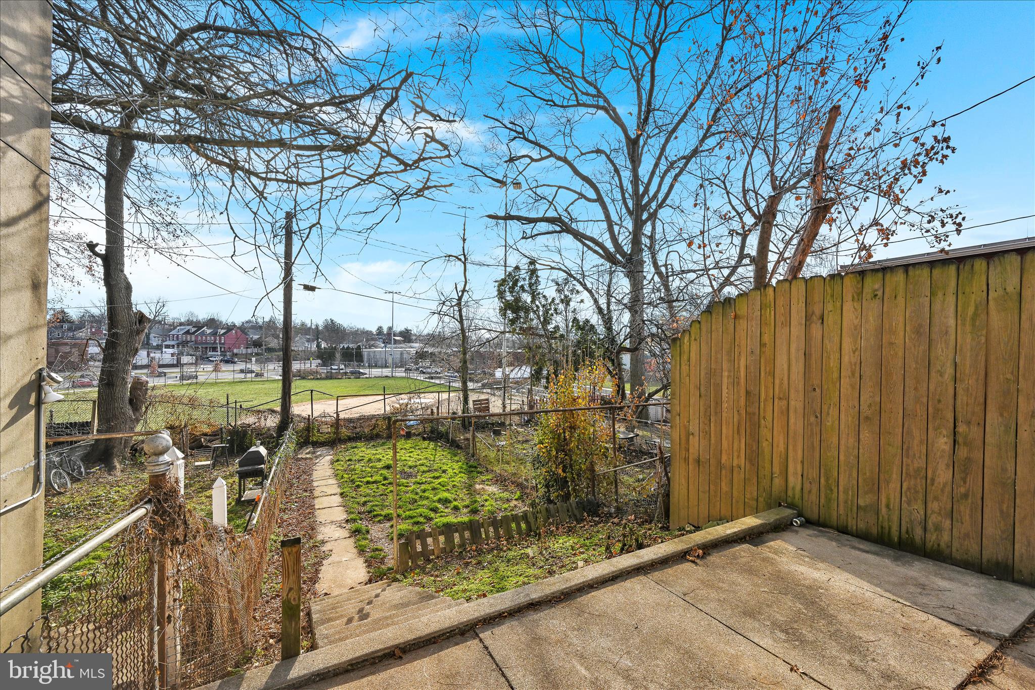 CABBAGE HILL - Residential