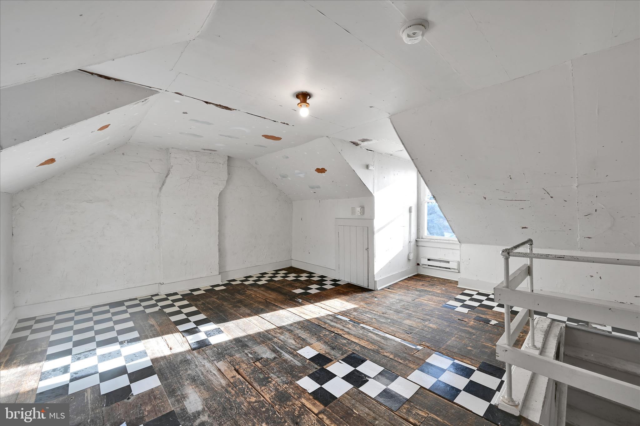 CABBAGE HILL - Residential