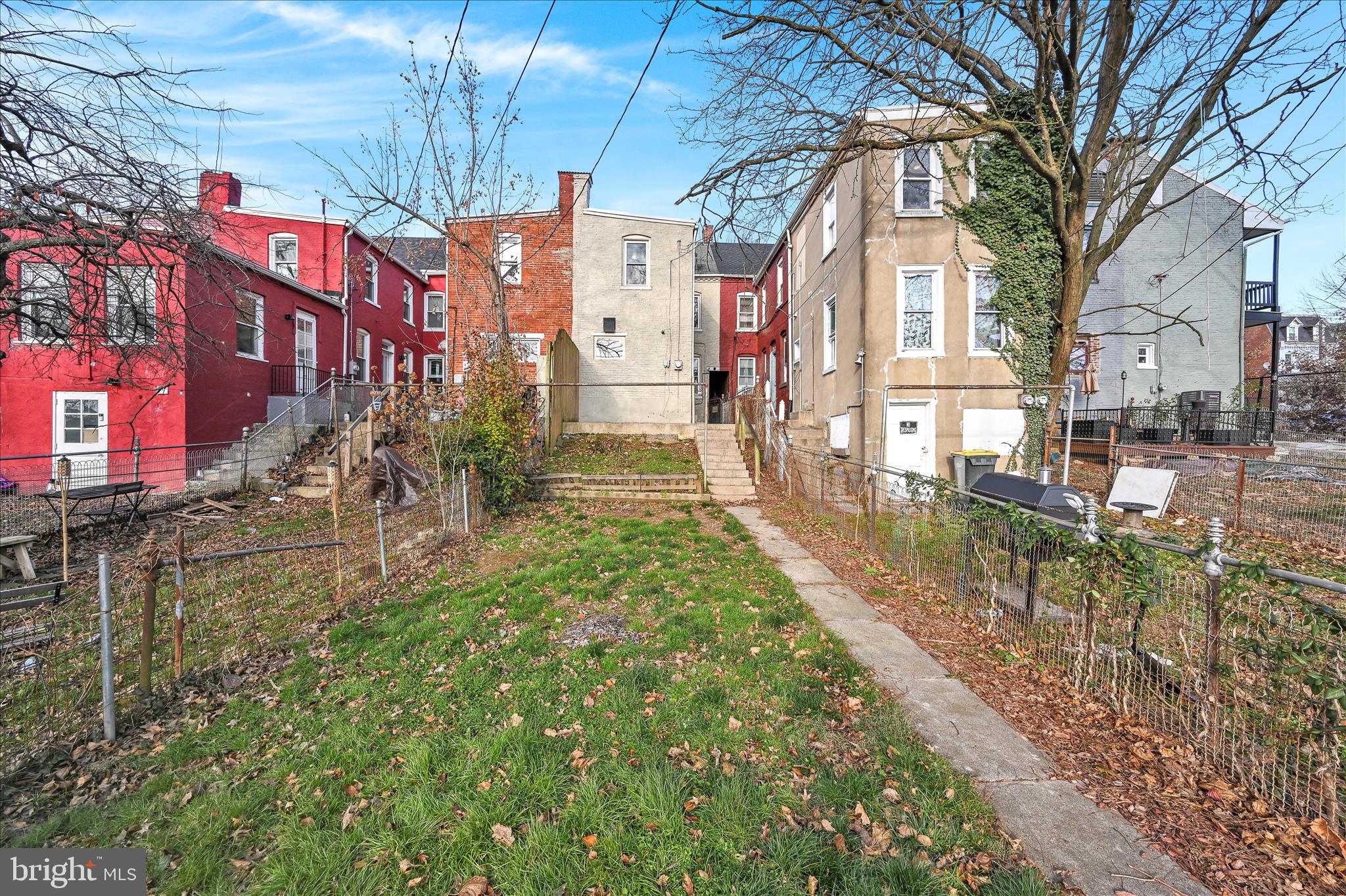 CABBAGE HILL - Residential