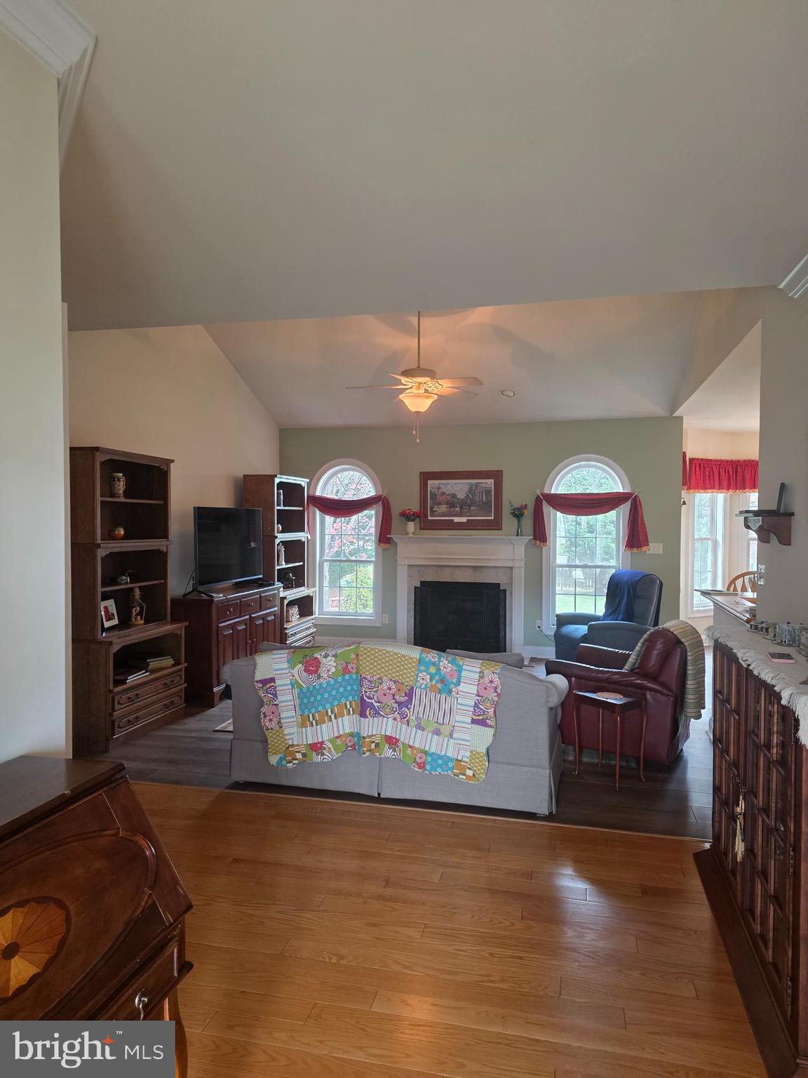 BATTLEFIELD ESTATES - Residential