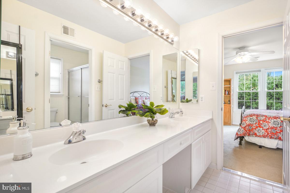 POTOMAC REGENCY - Residential