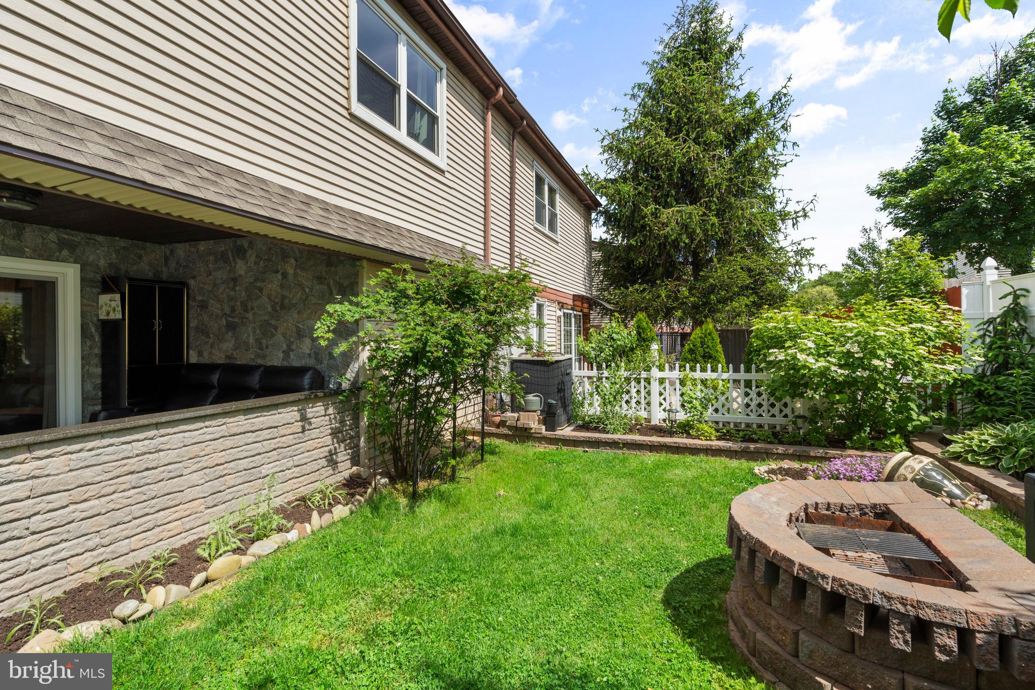 SOMERTON - Residential