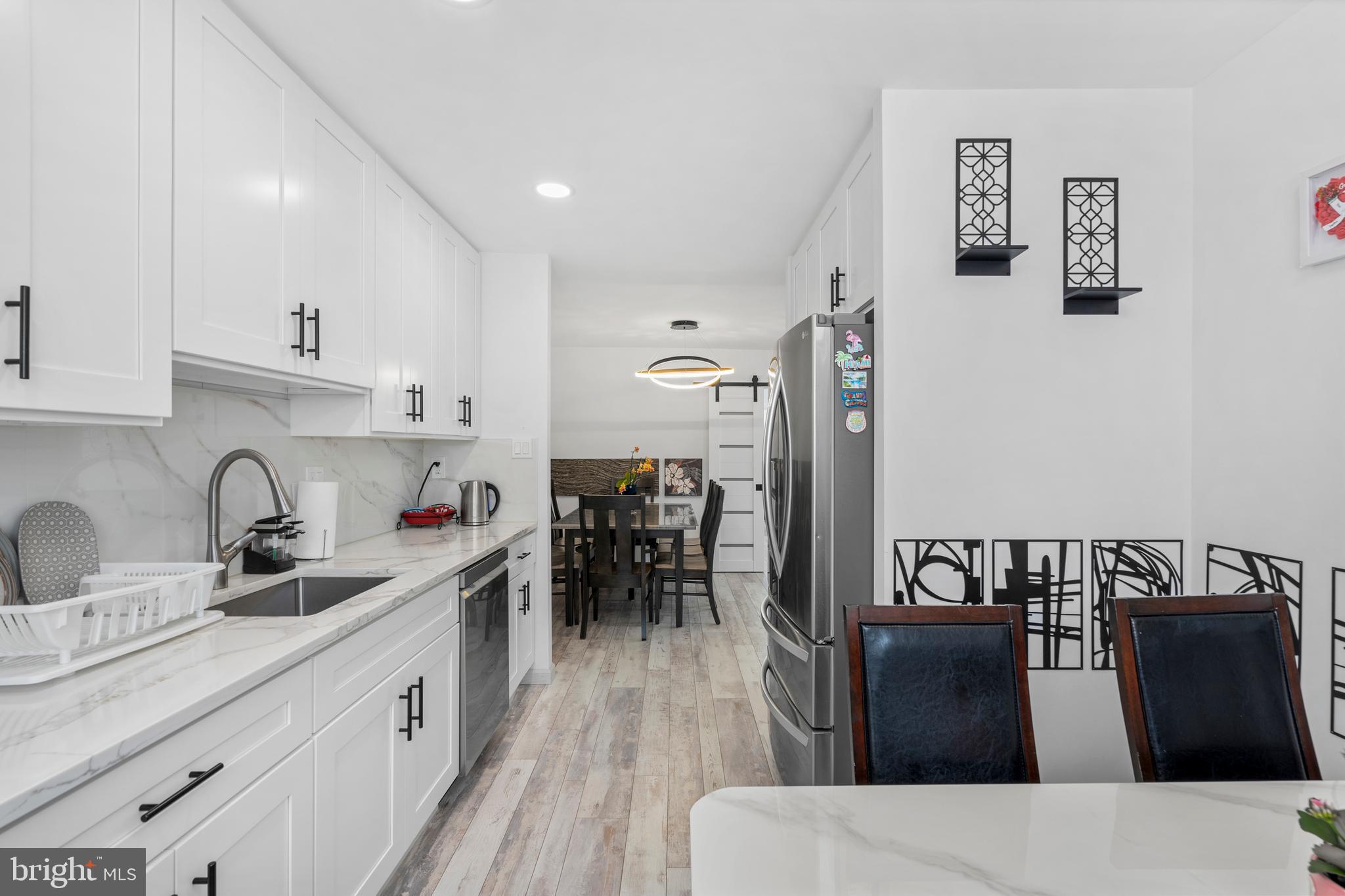 SOMERTON - Residential