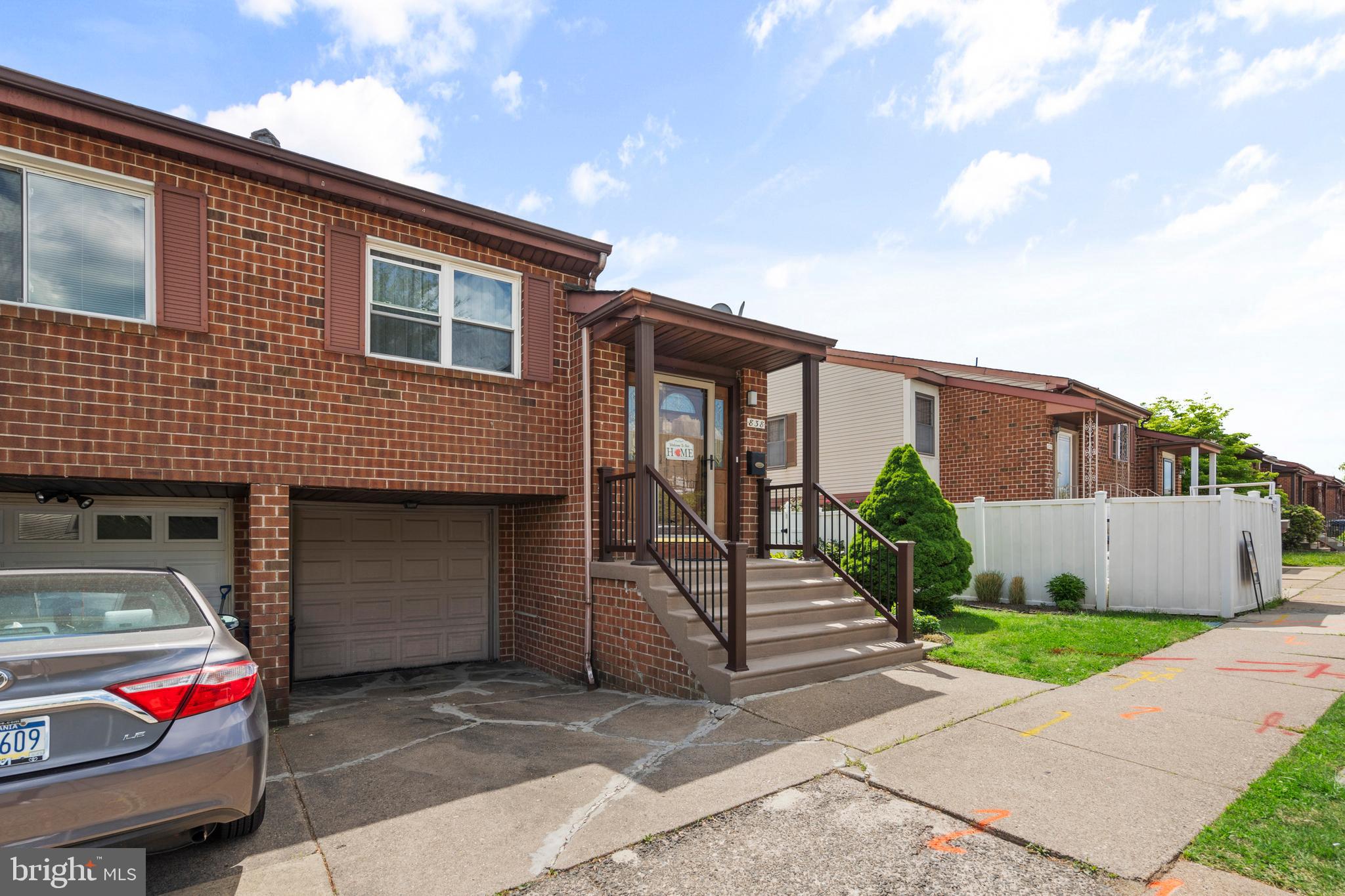 SOMERTON - Residential