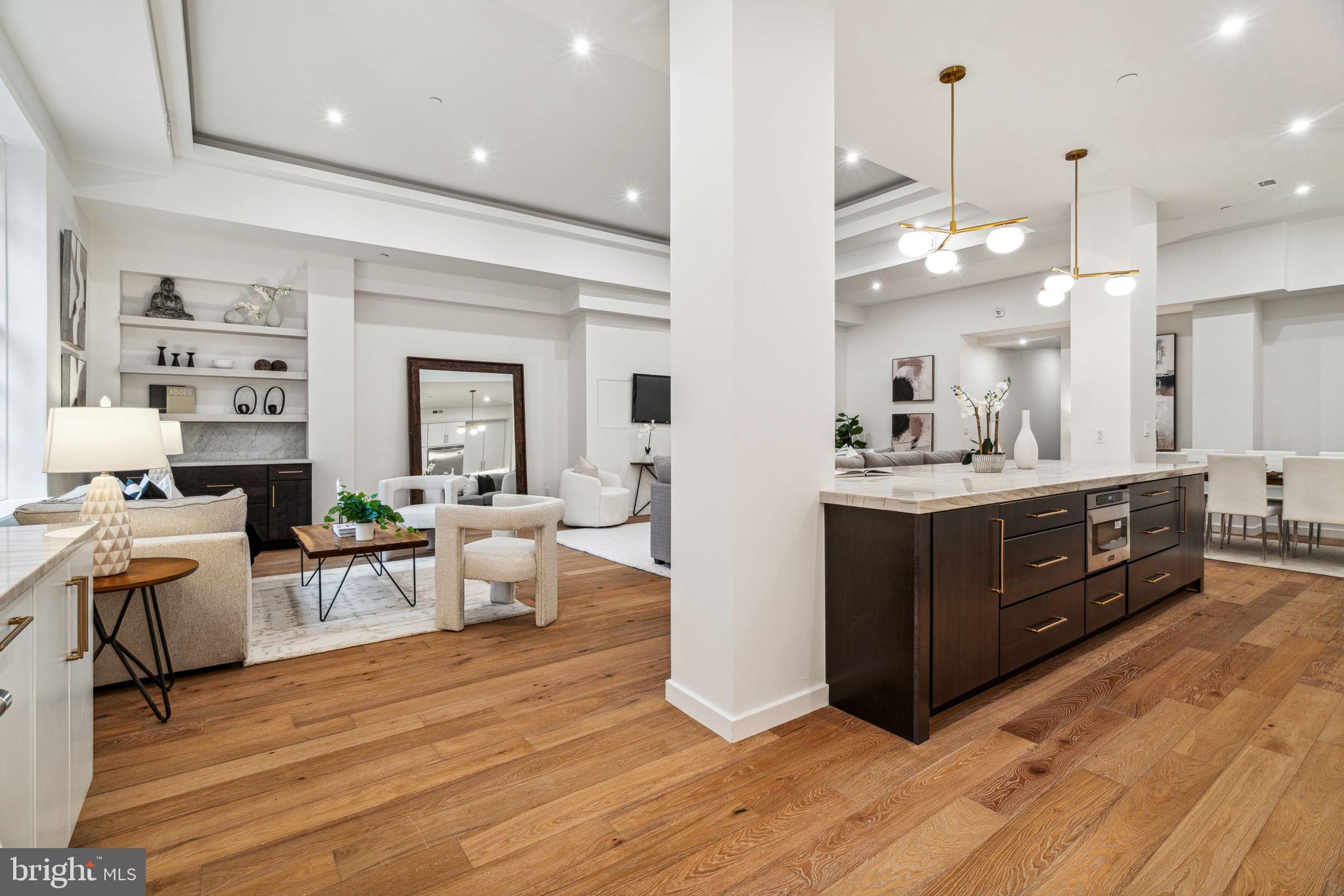 RITTENHOUSE SQUARE - Residential