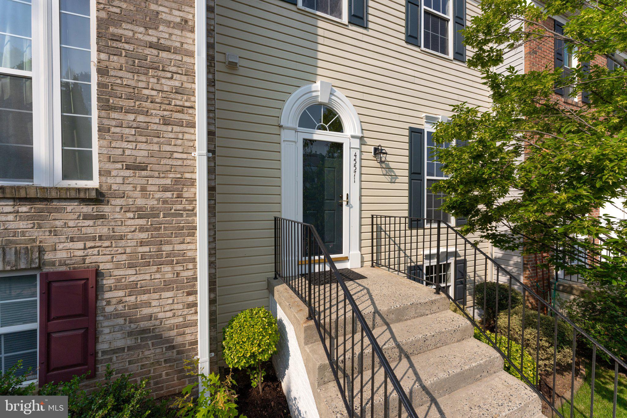 DOMINION STATION - Residential