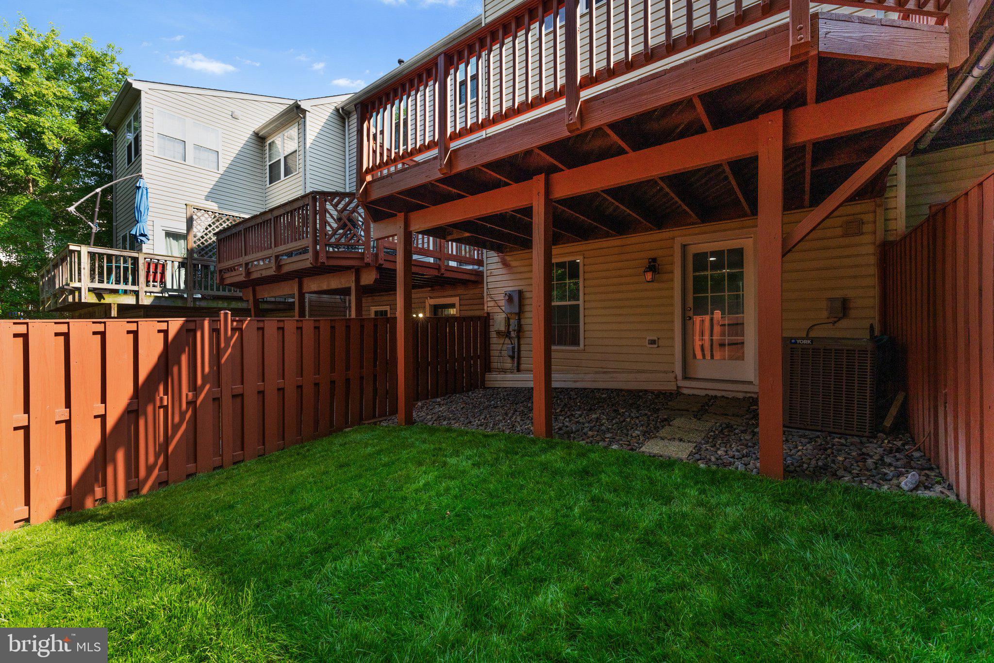 DOMINION STATION - Residential