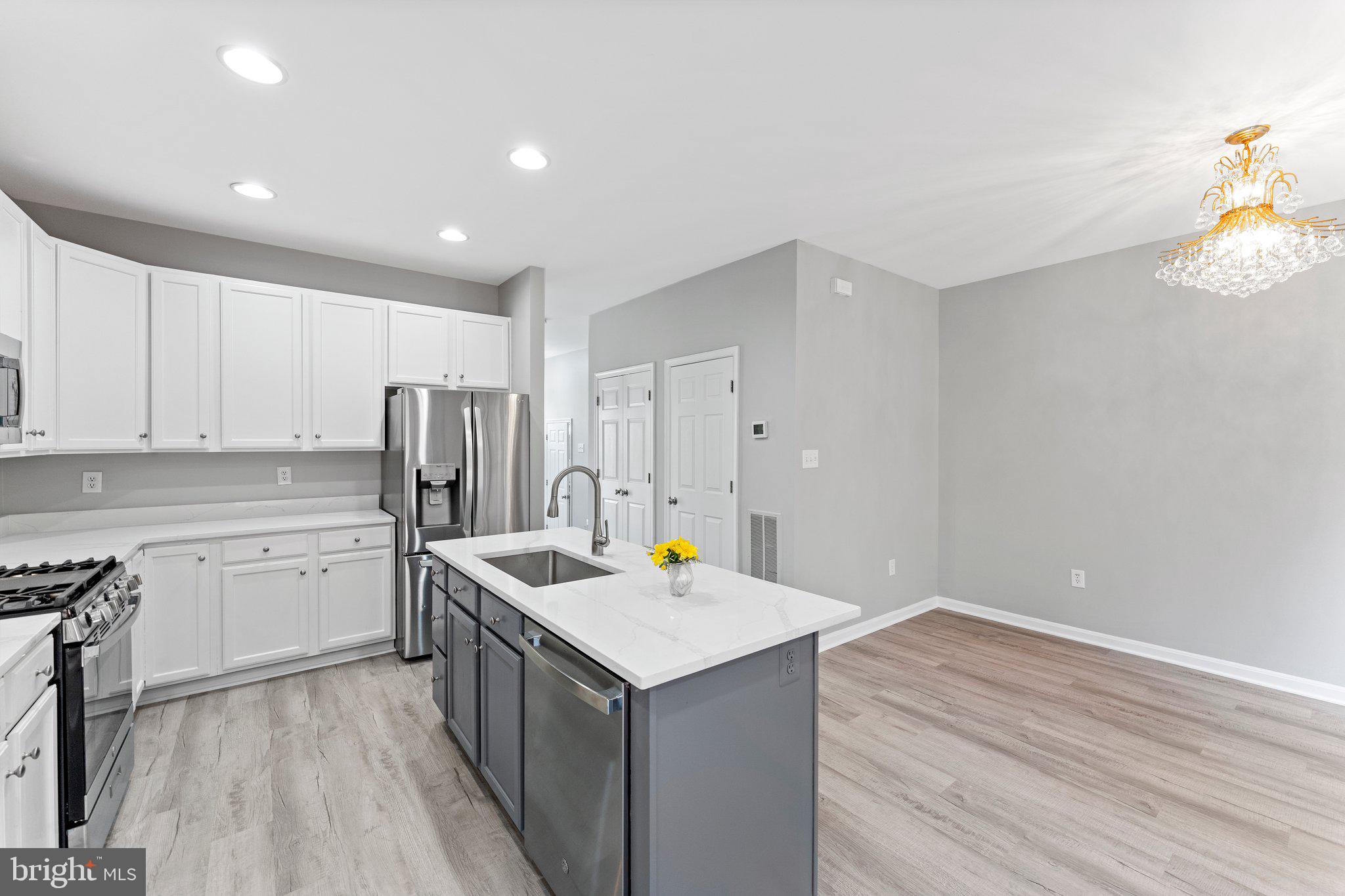 DOMINION STATION - Residential