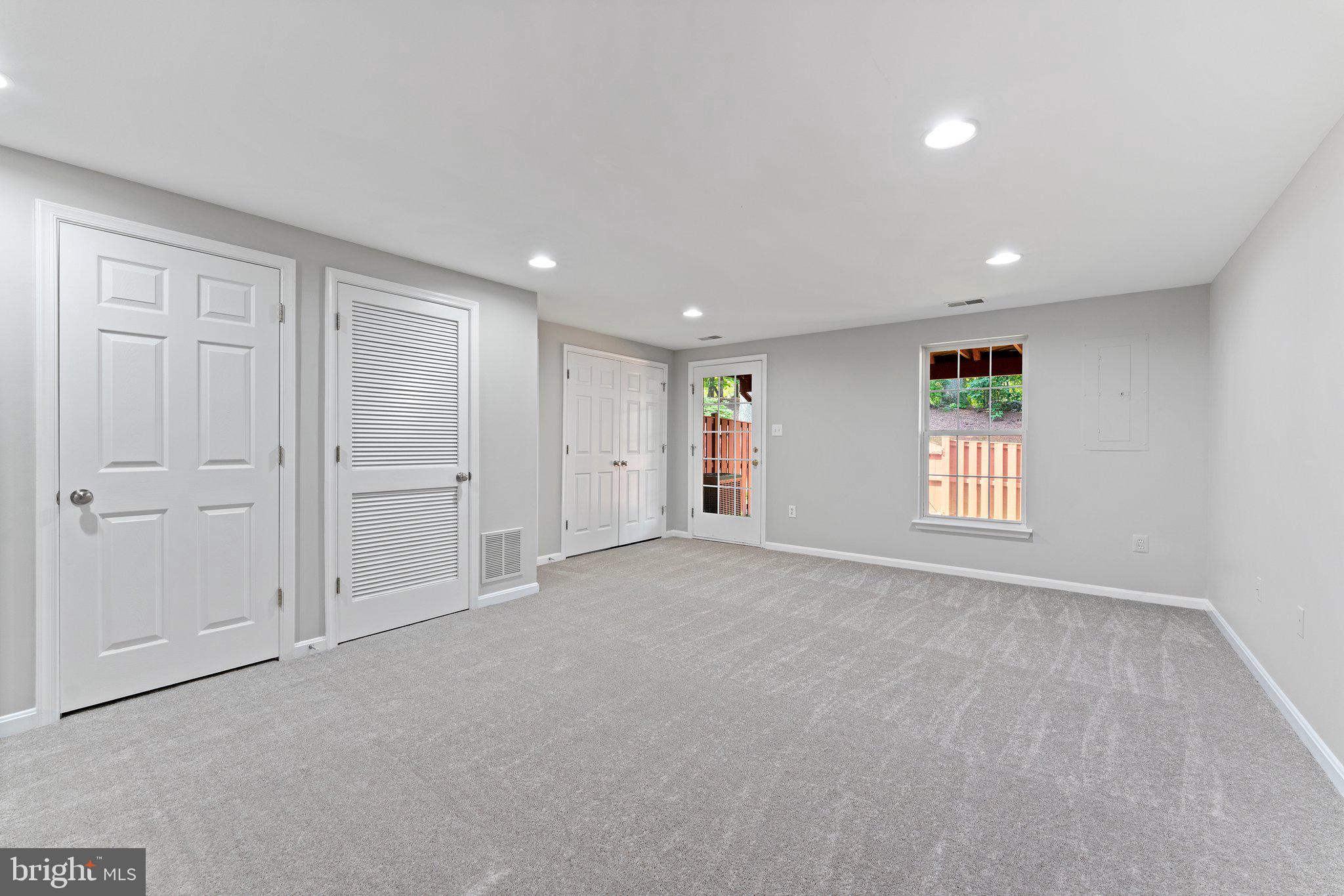 DOMINION STATION - Residential