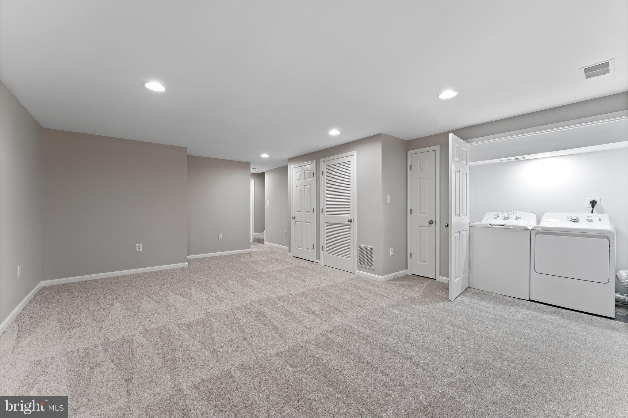 DOMINION STATION - Residential