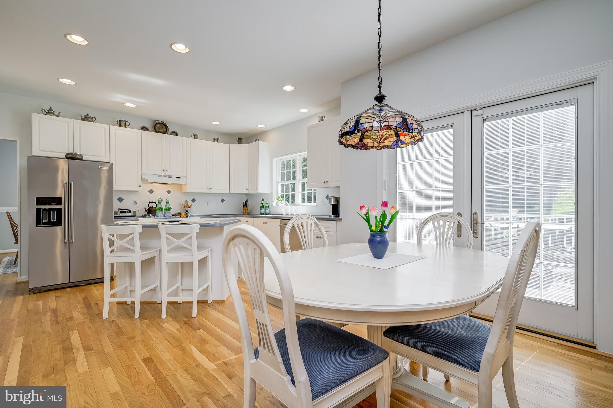 RIVER HILL - Residential