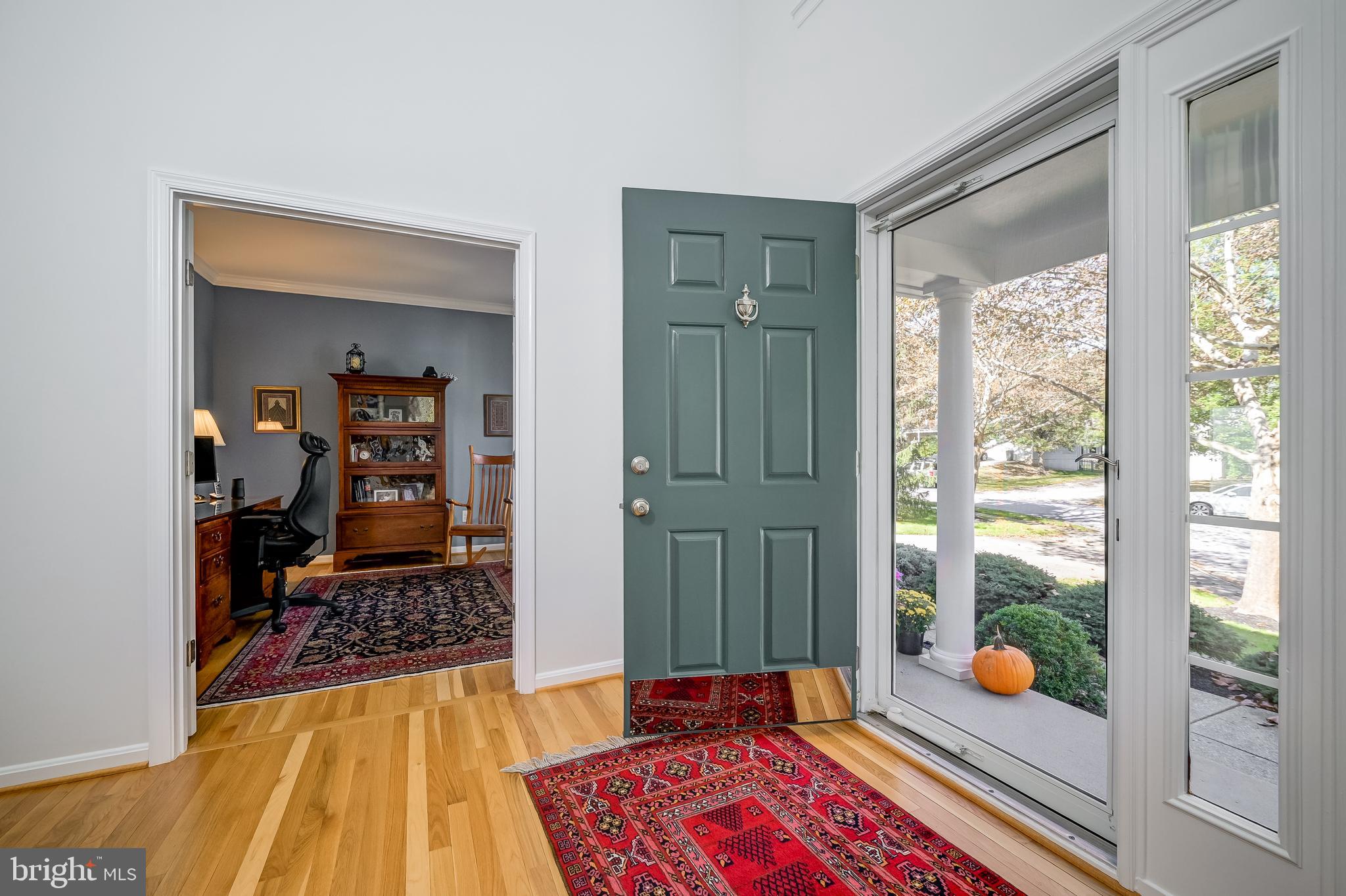 RIVER HILL - Residential