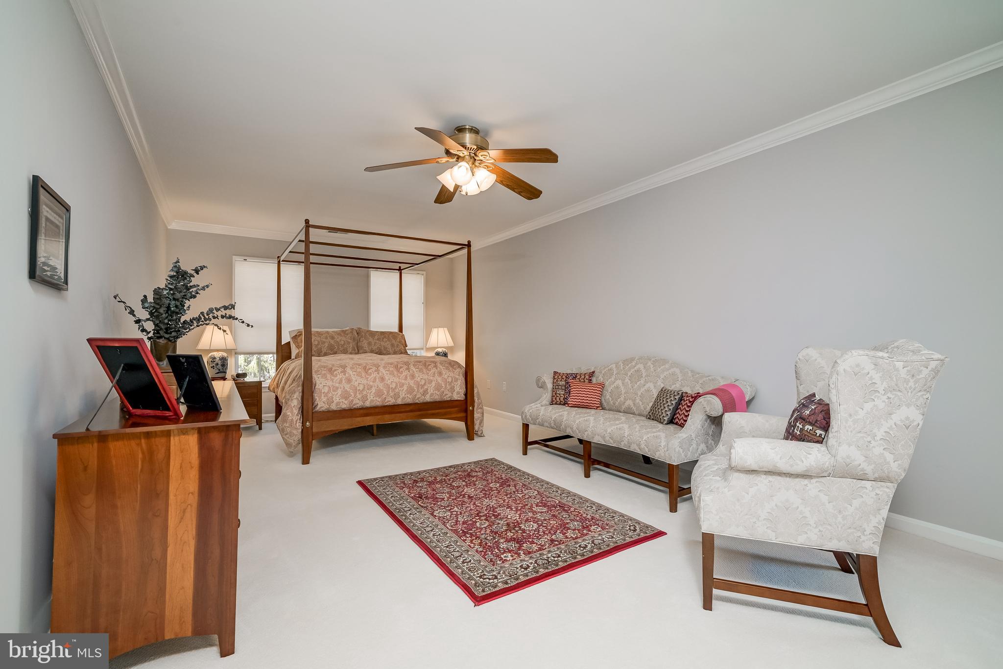 RIVER HILL - Residential