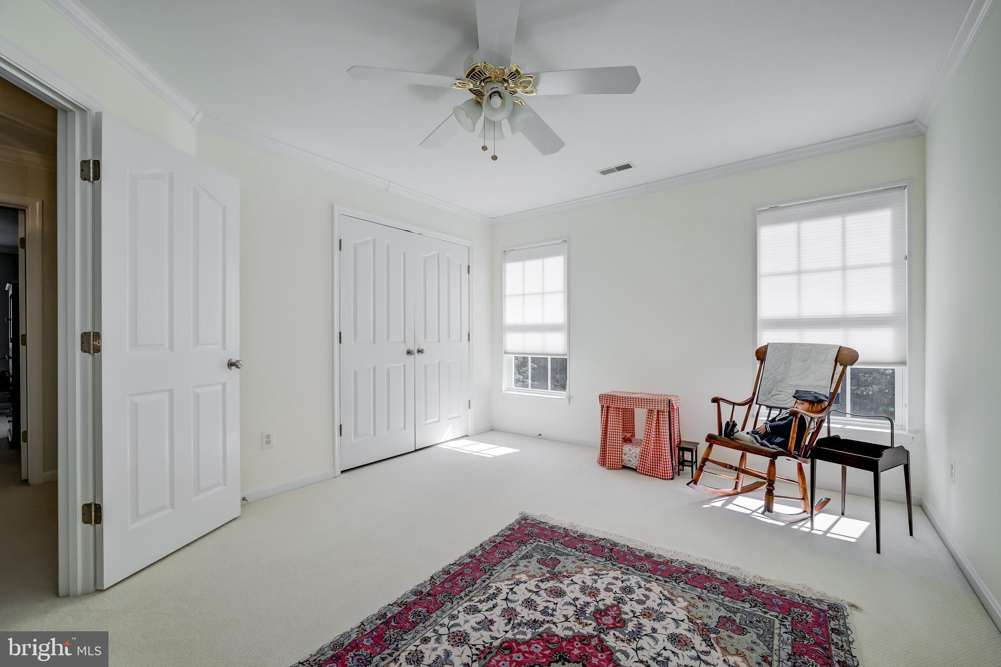 RIVER HILL - Residential