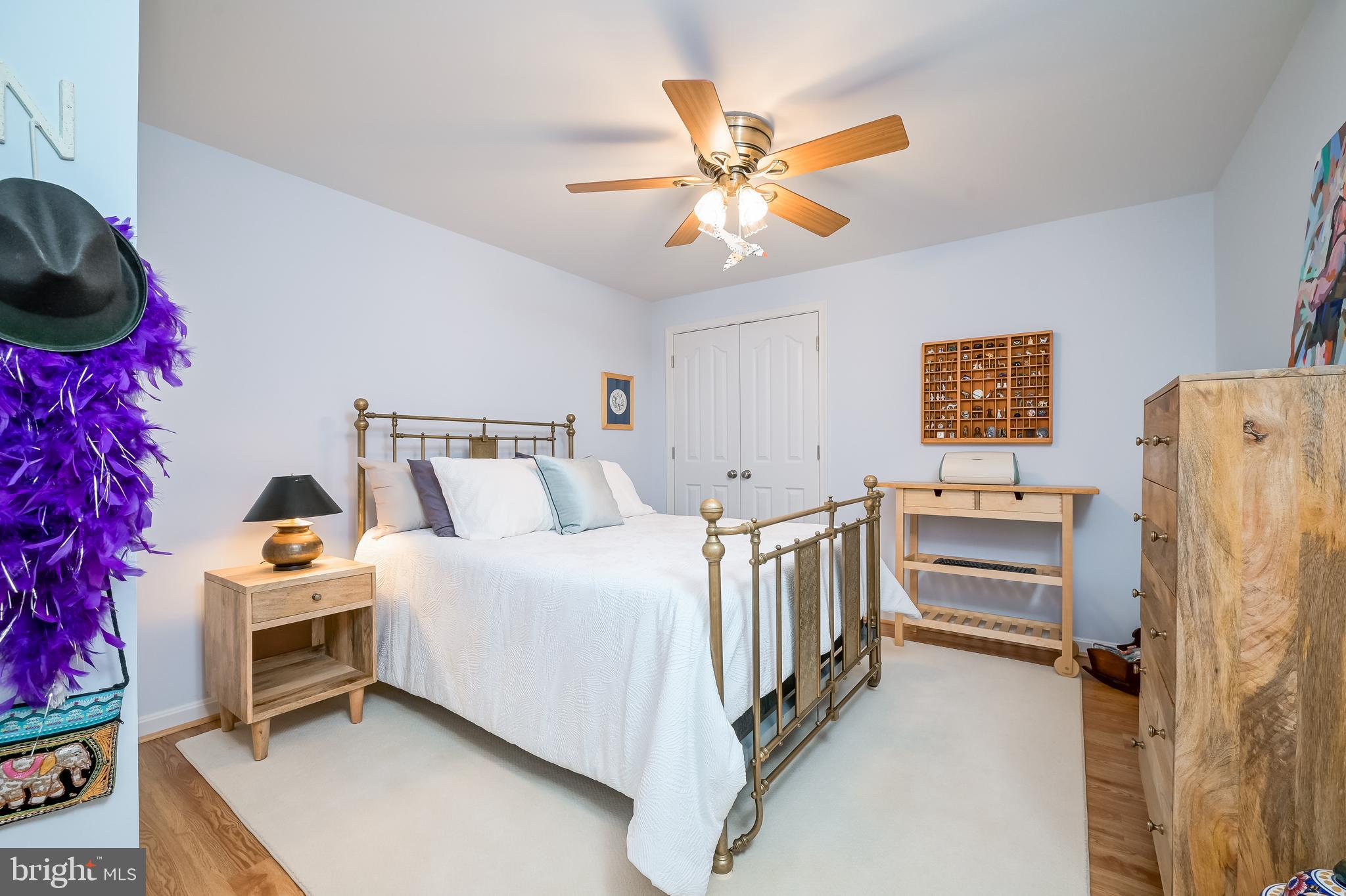 RIVER HILL - Residential