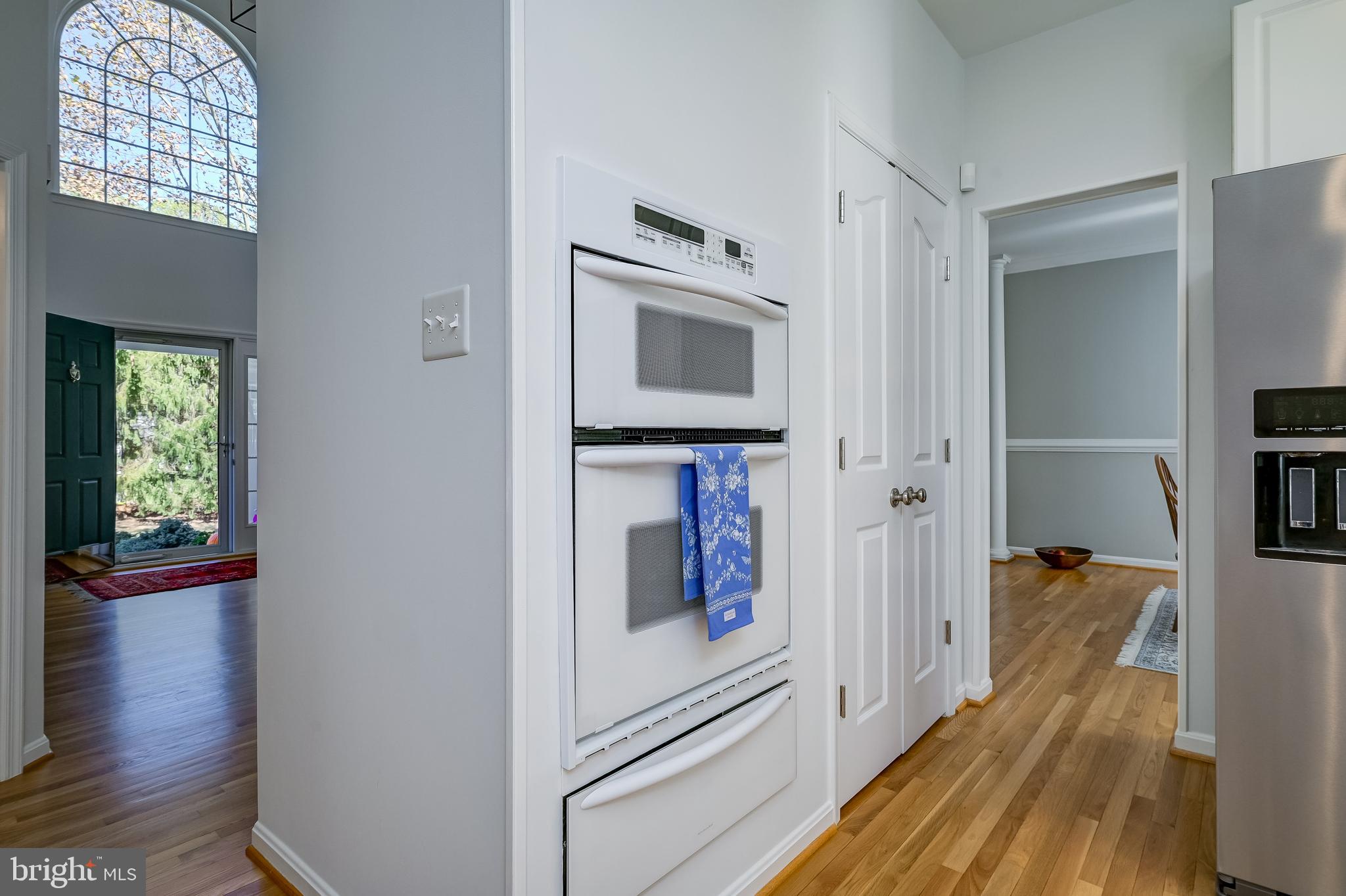 RIVER HILL - Residential