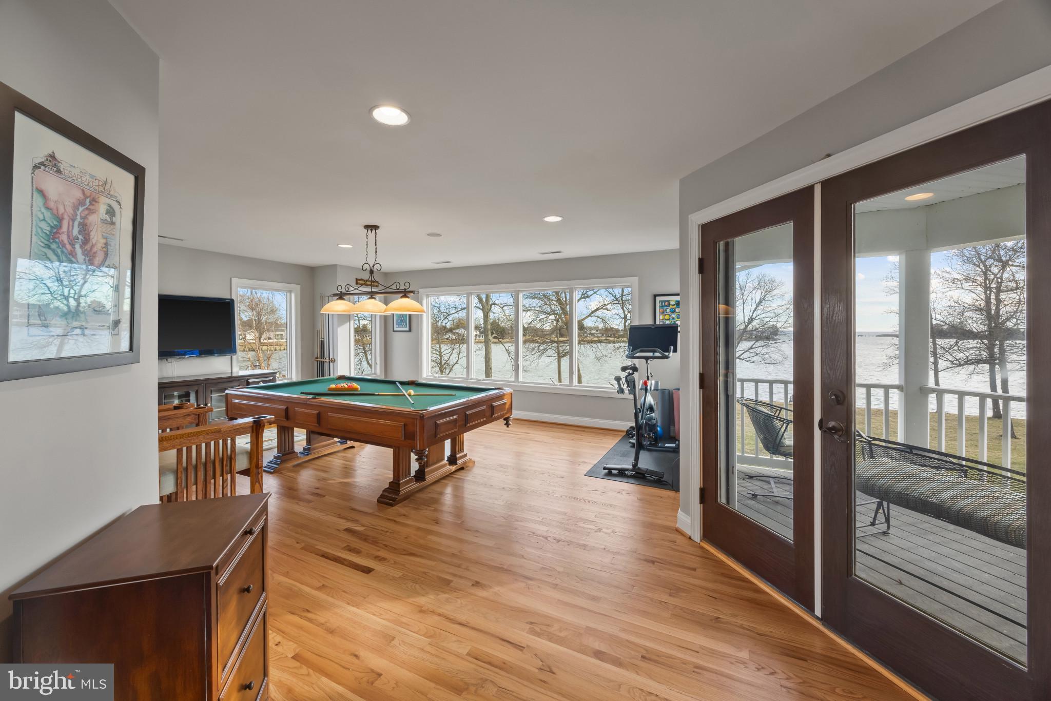 COVE CREEK CLUB - Residential