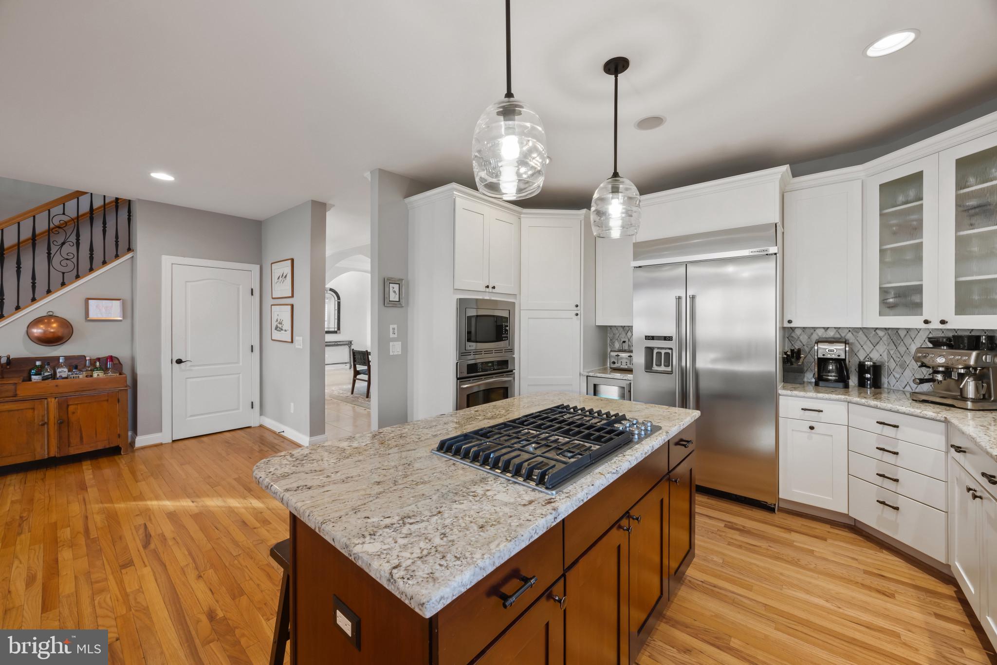 COVE CREEK CLUB - Residential