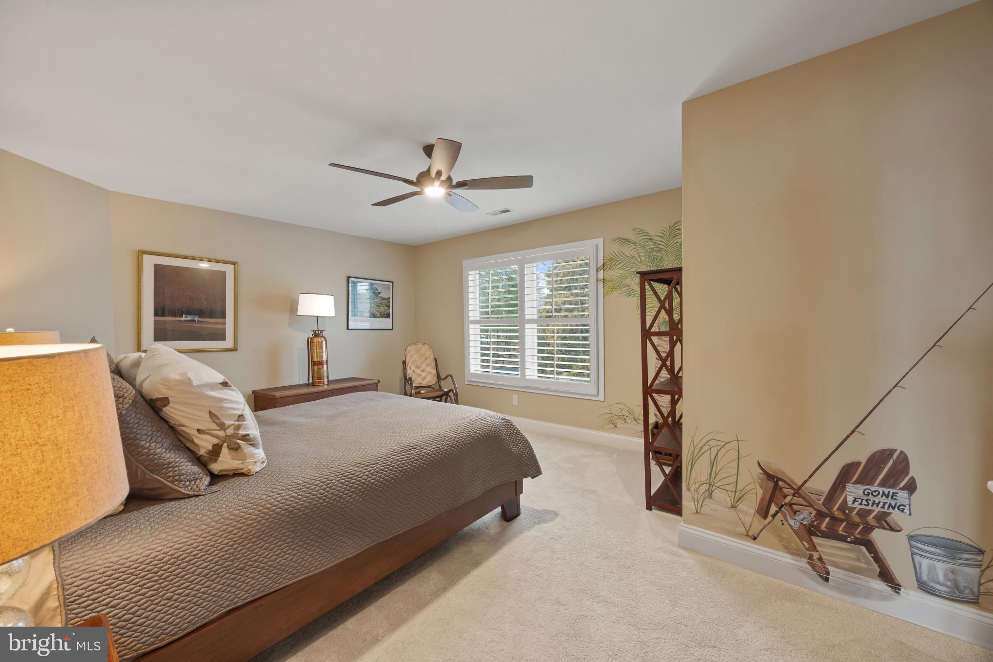 COVE CREEK CLUB - Residential