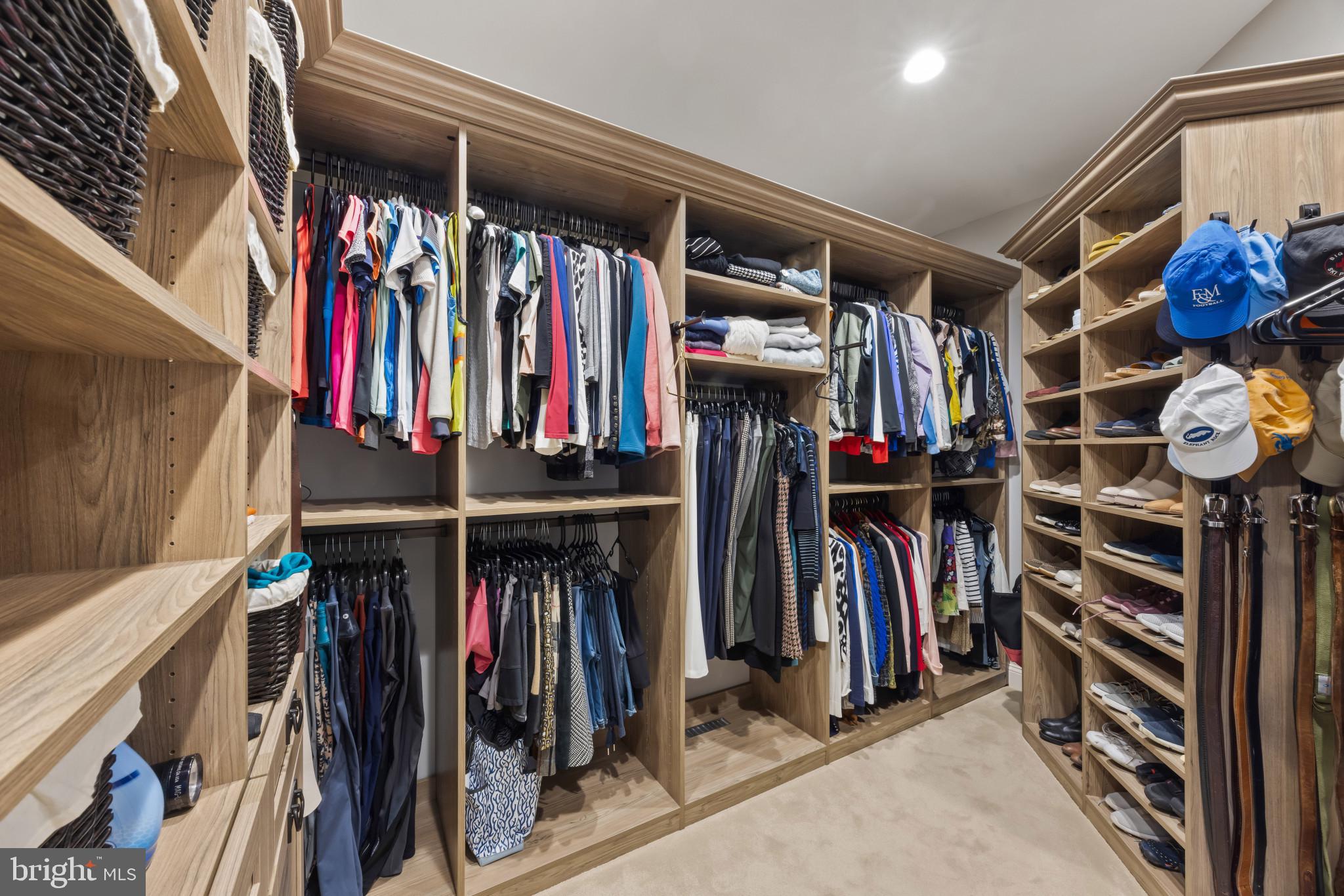 COVE CREEK CLUB - Residential